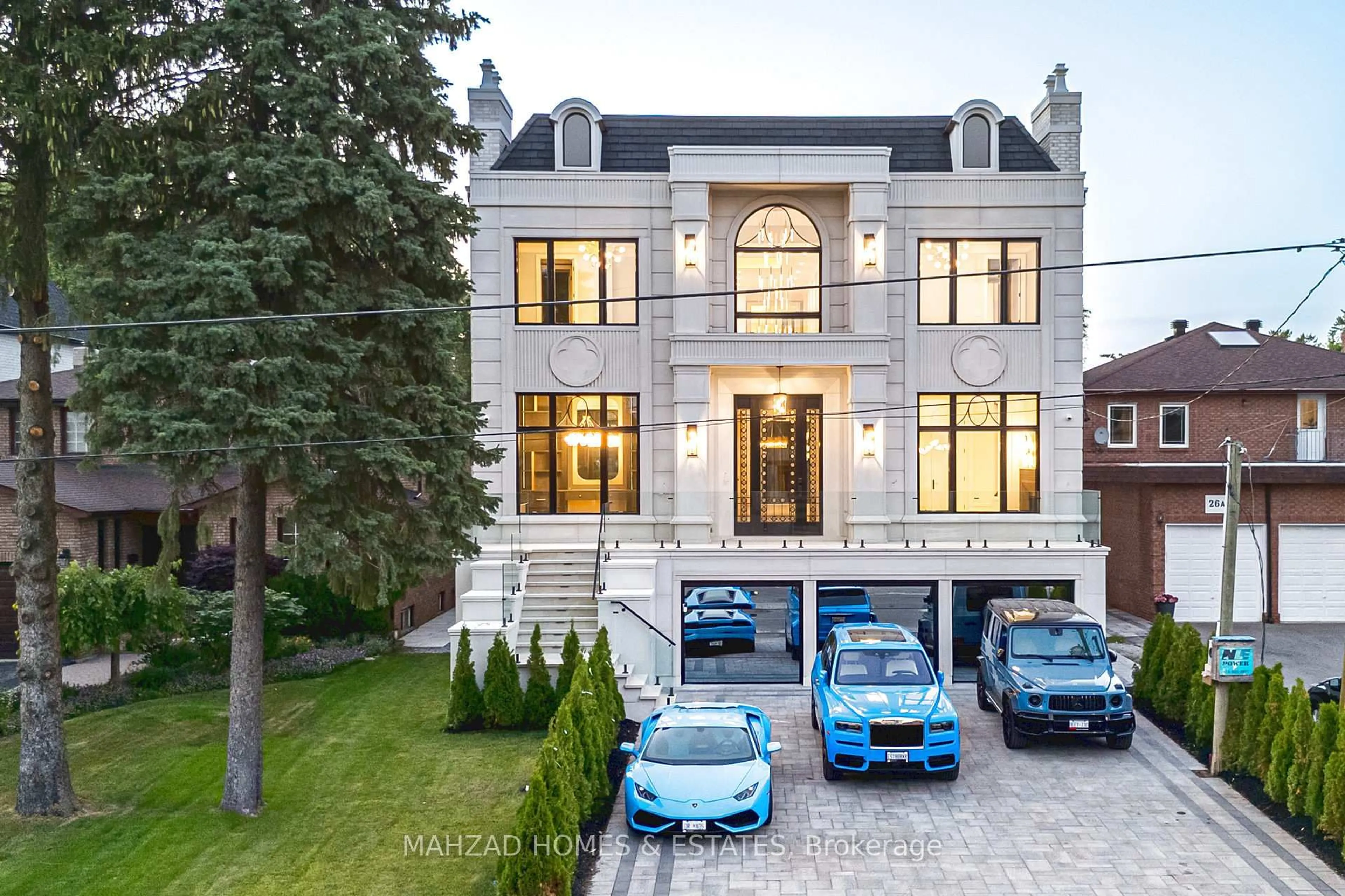 Home with brick exterior material, street for 28 Scott Dr, Richmond Hill Ontario L4C 6V6