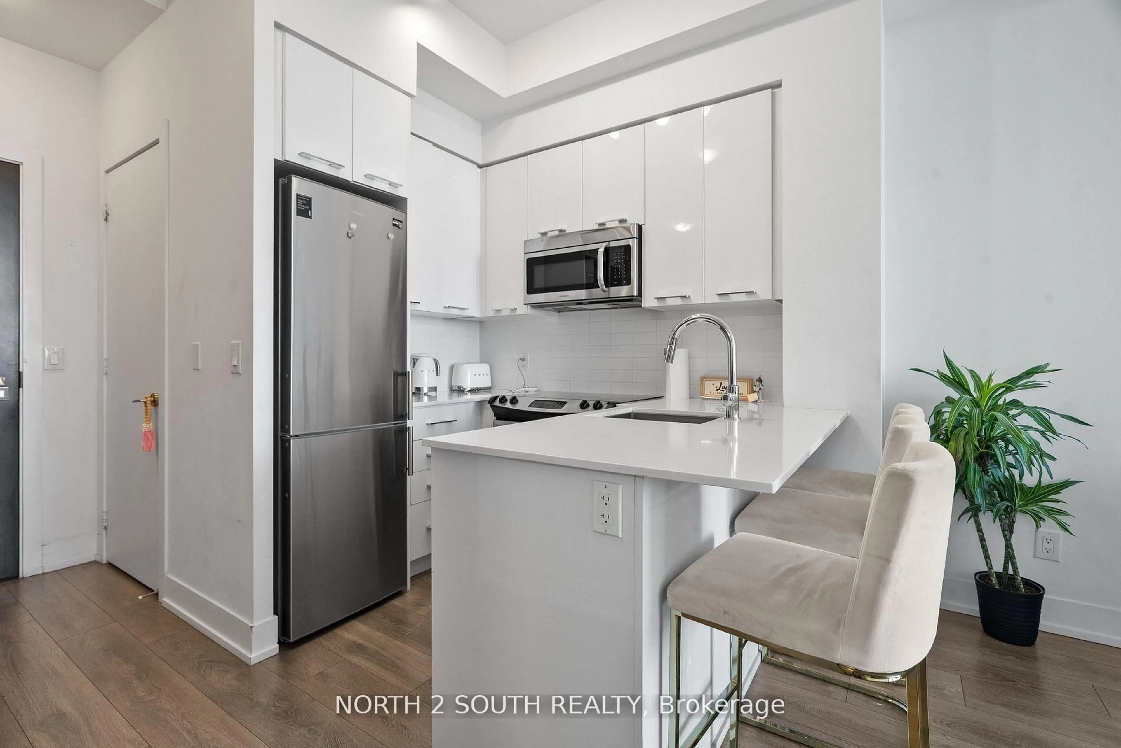 Unknown for 9471 Yonge St #Lph08, Richmond Hill Ontario L4C 1V4