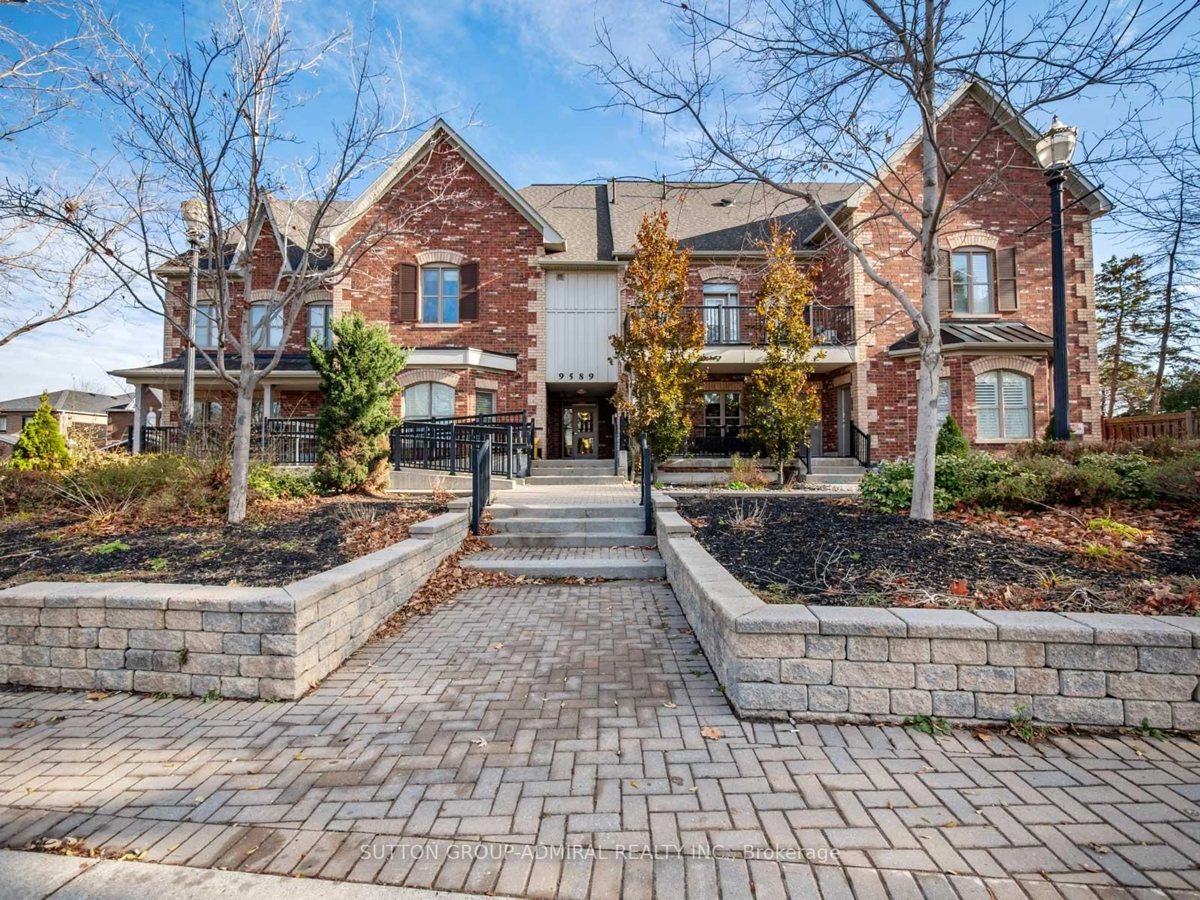 Home with brick exterior material, street for 9589 Keele St #206, Vaughan Ontario L6A 5M1