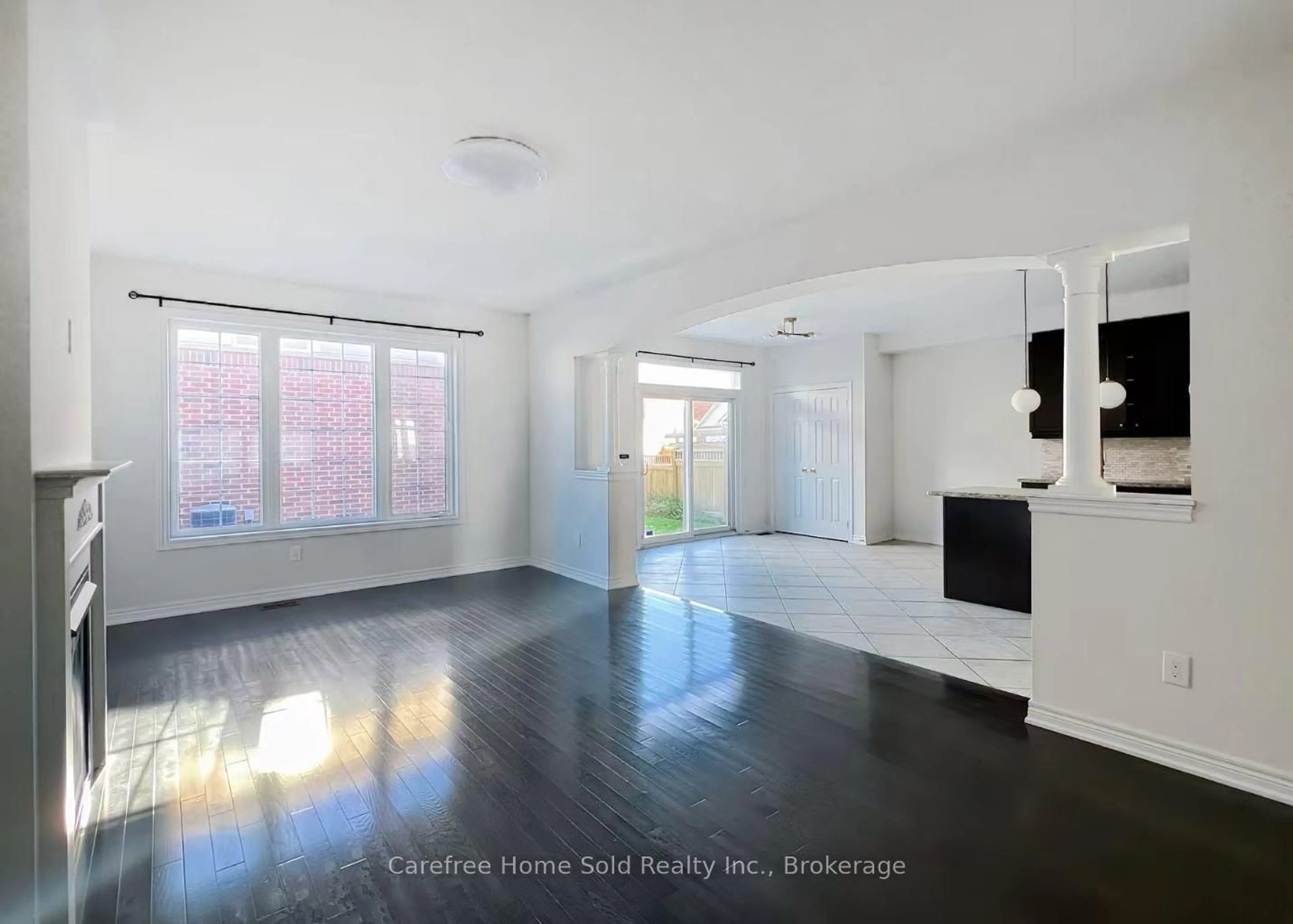 Unknown for 33 Oakmoor Lane, Markham Ontario L6B 0P1