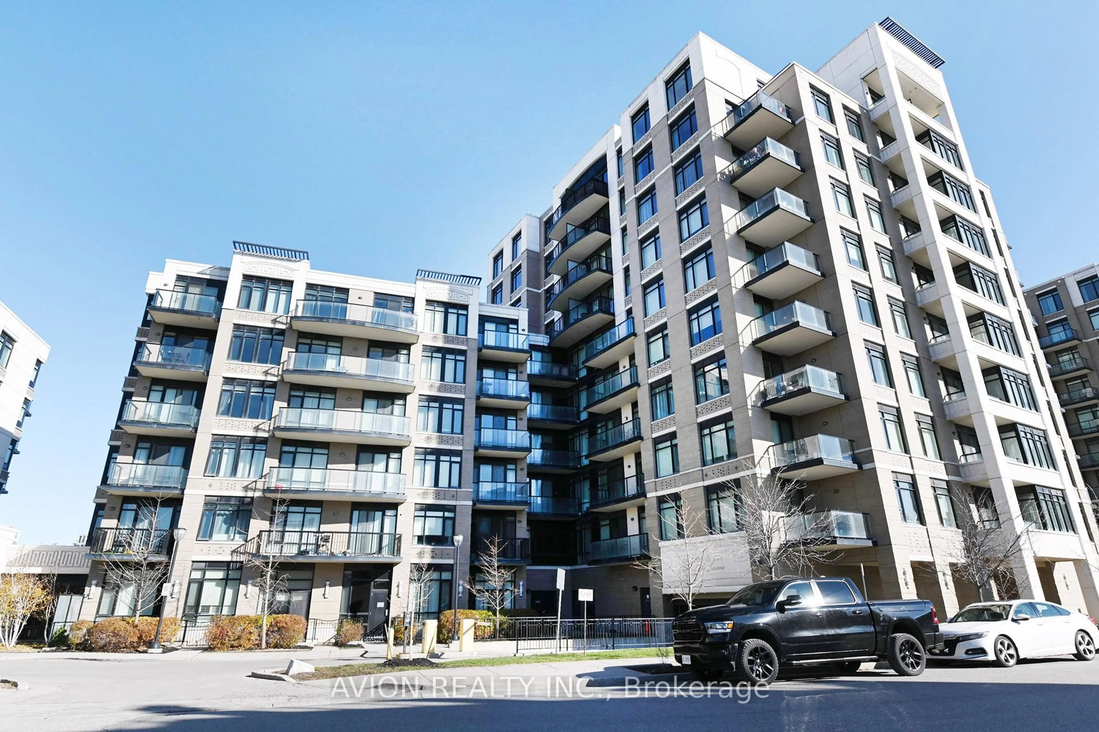 A pic from outside/outdoor area/front of a property/back of a property/a pic from drone, building for 131 Upper Duke Cres #507, Markham Ontario L6G 0C9