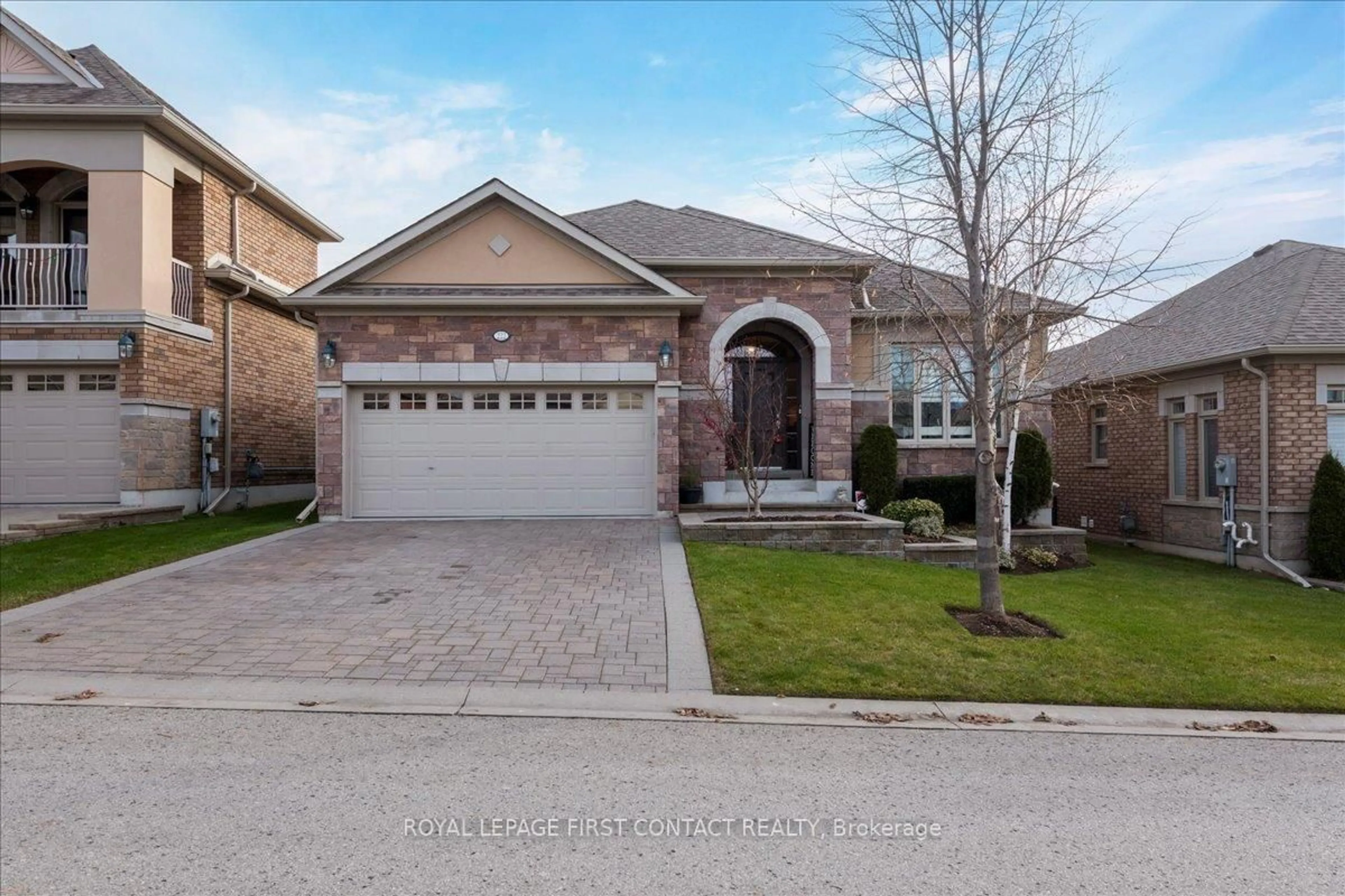 Home with brick exterior material, street for 222 Ridge Way, New Tecumseth Ontario L9R 0H2
