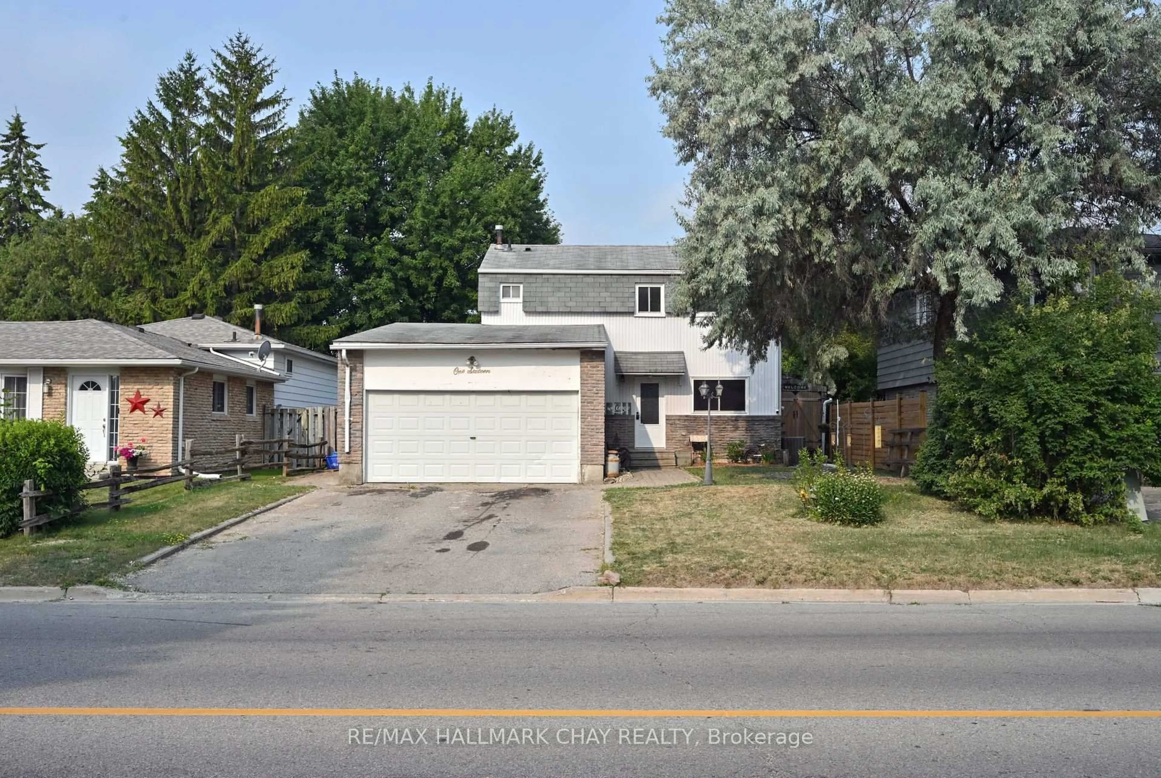 Unknown for 116 King St, New Tecumseth Ontario L9R 1B5