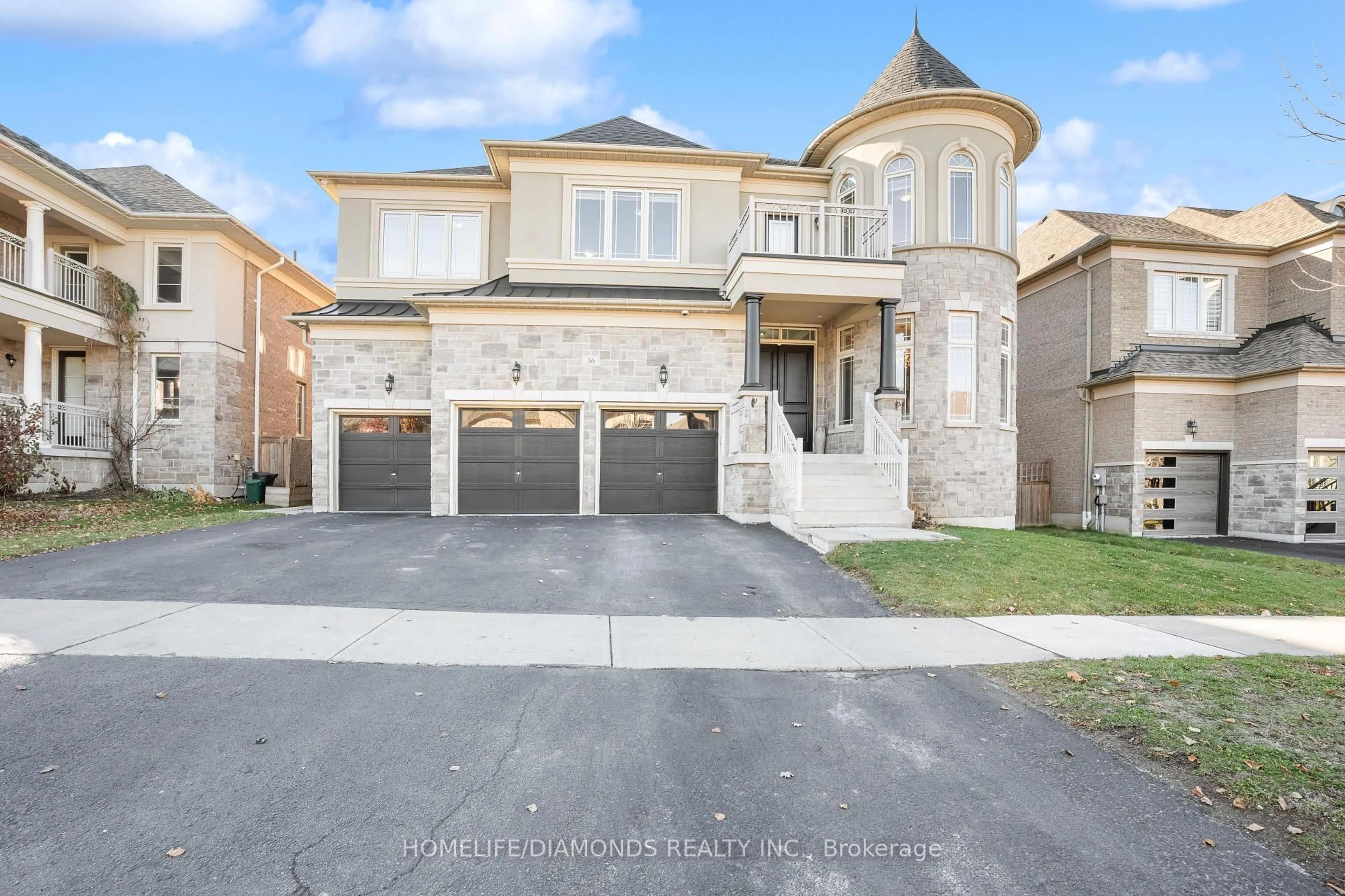 Home with brick exterior material, street for 36 West Coast Tr, King Ontario L7B 0A4