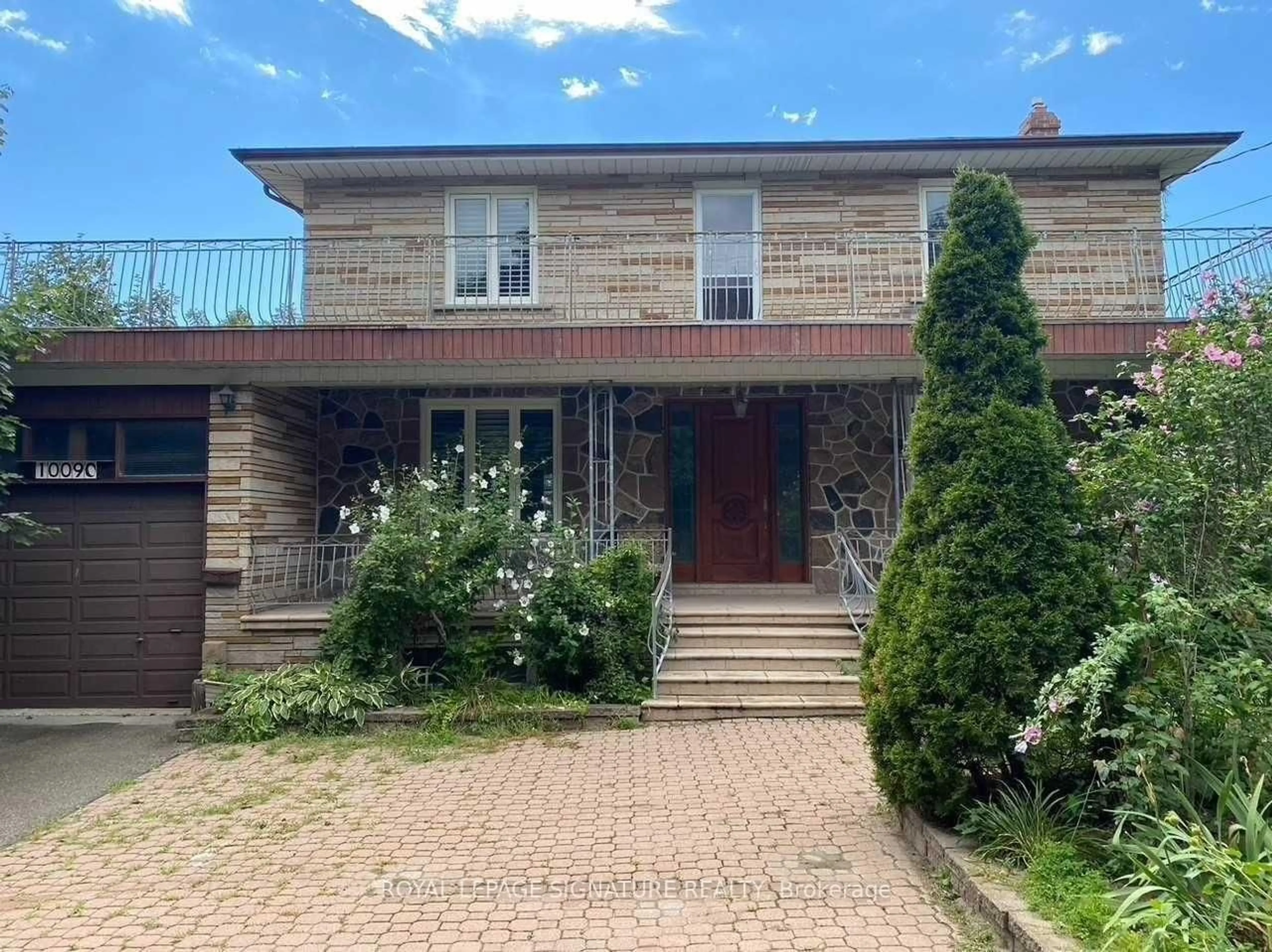 Home with brick exterior material, street for 10090 Keele St, Vaughan Ontario L6A 1G3