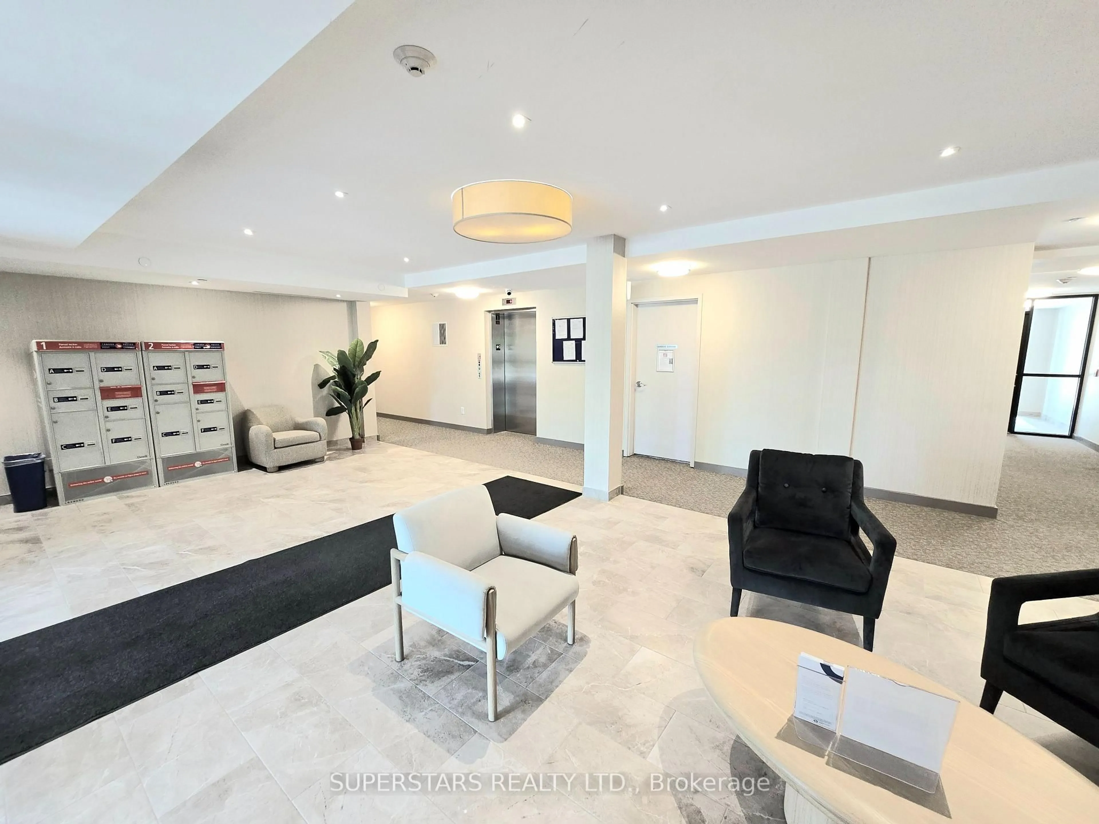 Lobby for 1709 Bur Oak Ave #305, Markham Ontario L6E 0V7