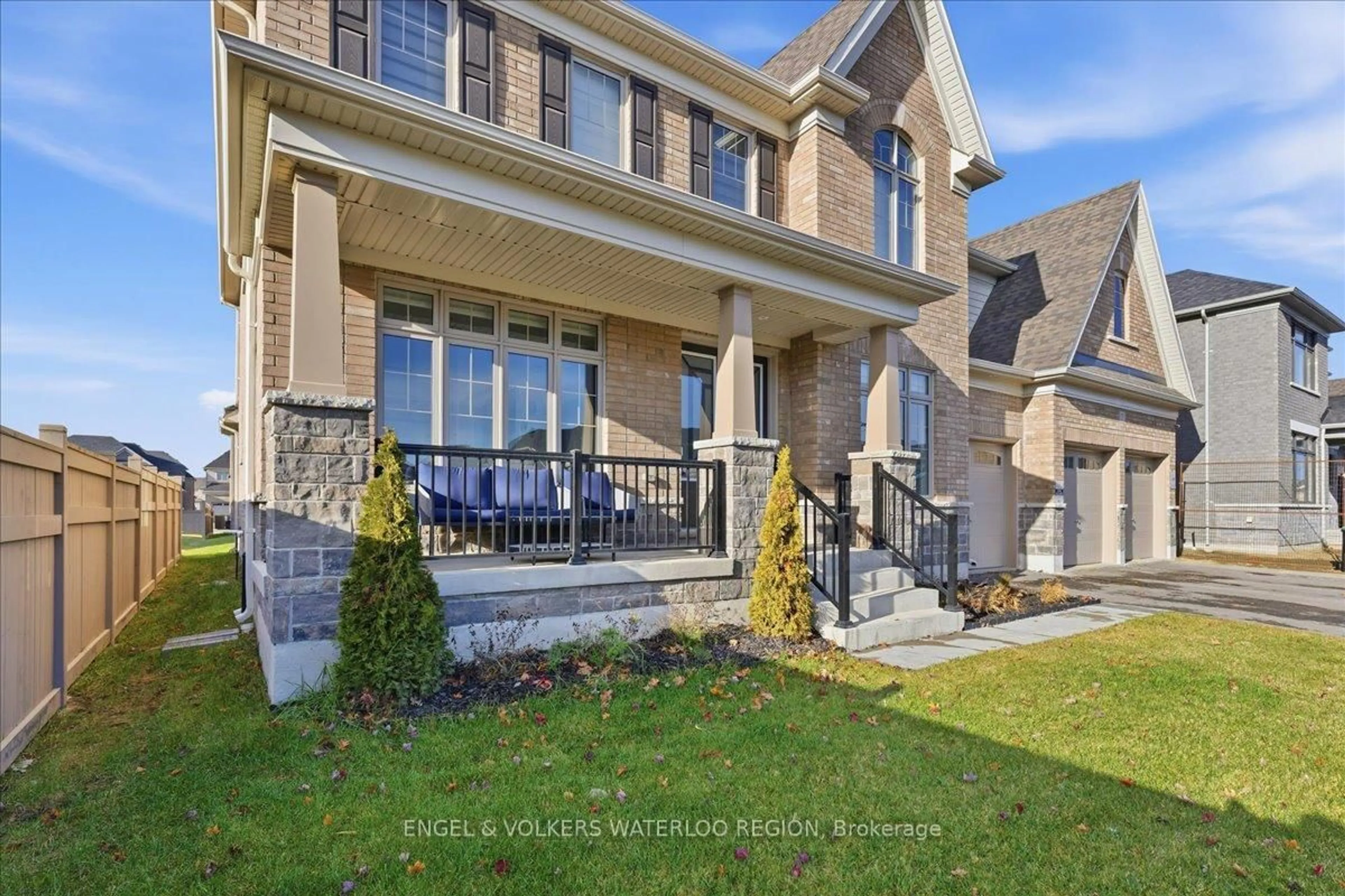 Home with brick exterior material, street for 7 Alderwood Dr, Adjala-Tosorontio Ontario L0G 1W0