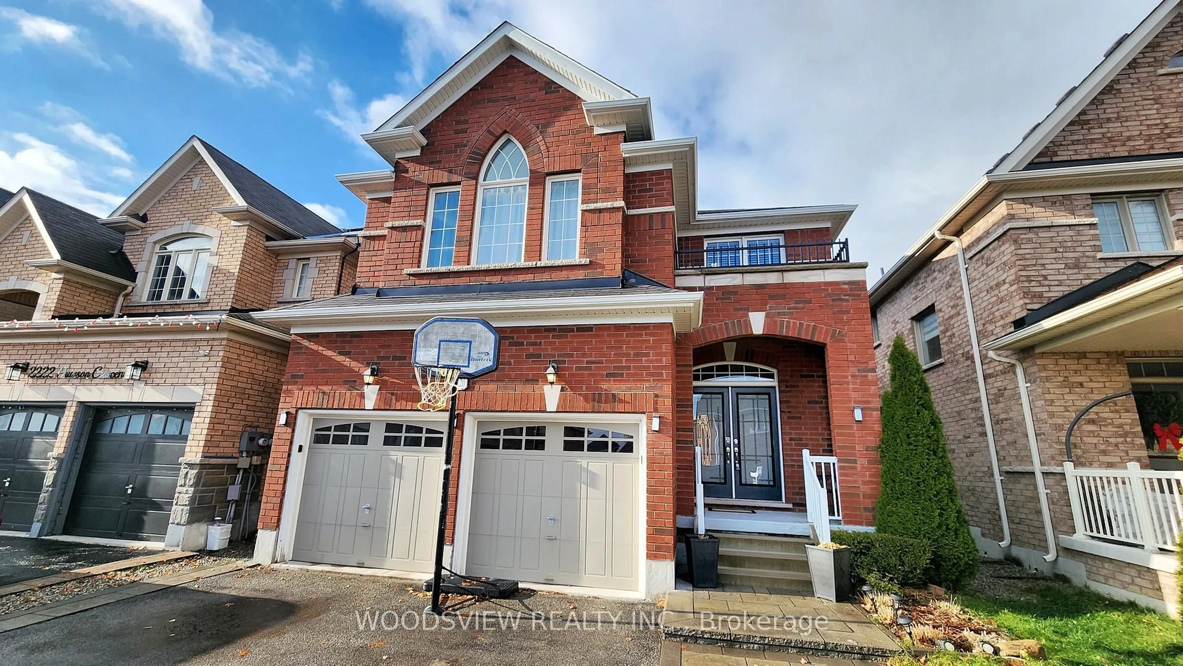 Home with brick exterior material, street for 2220 Dawson Cres, Innisfil Ontario L9S 0G9