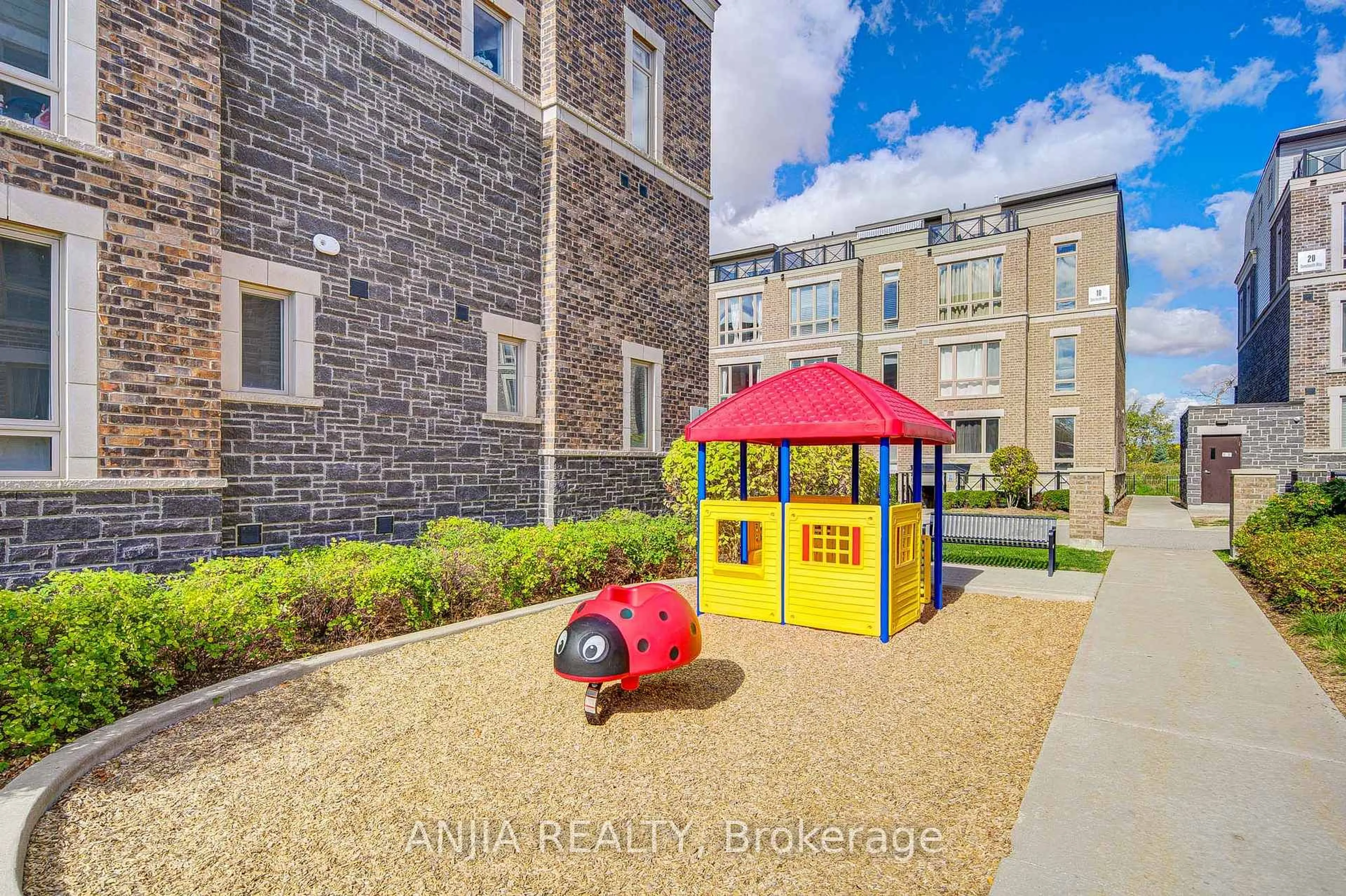 A pic from outside/outdoor area/front of a property/back of a property/a pic from drone, building for 11 Dunsheath Way #1205, Markham Ontario L6B 1N3