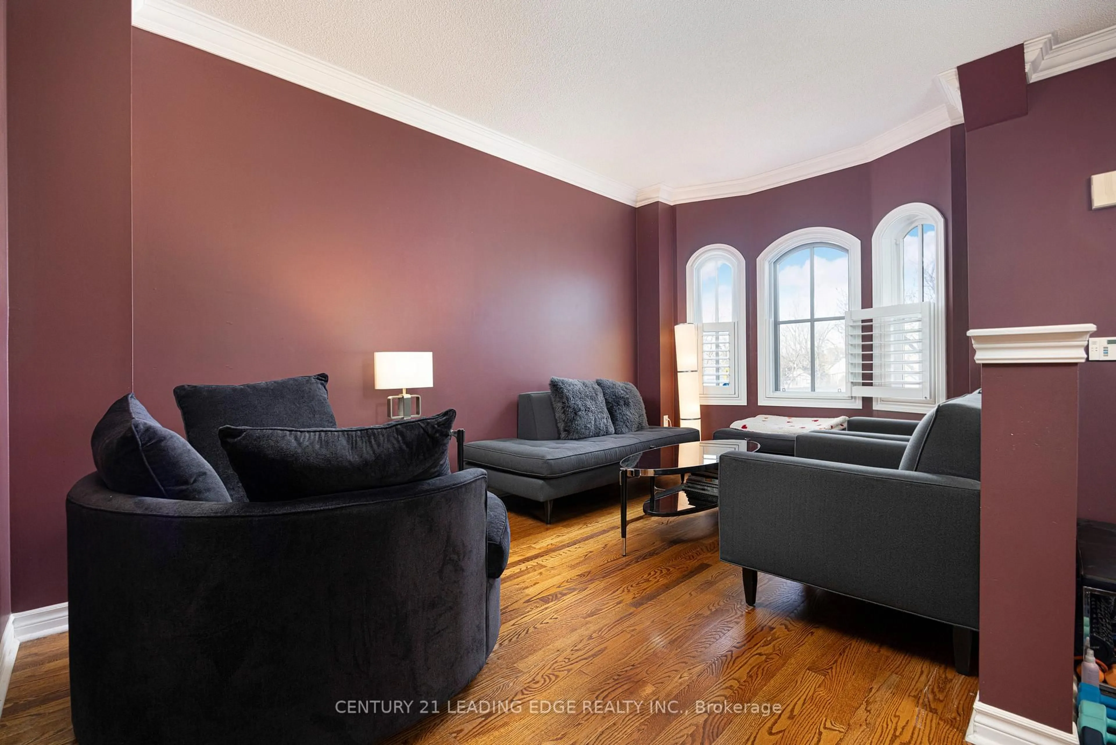 Living room with furniture, unknown for 29 Bullock Dr, Markham Ontario L3P 8P1