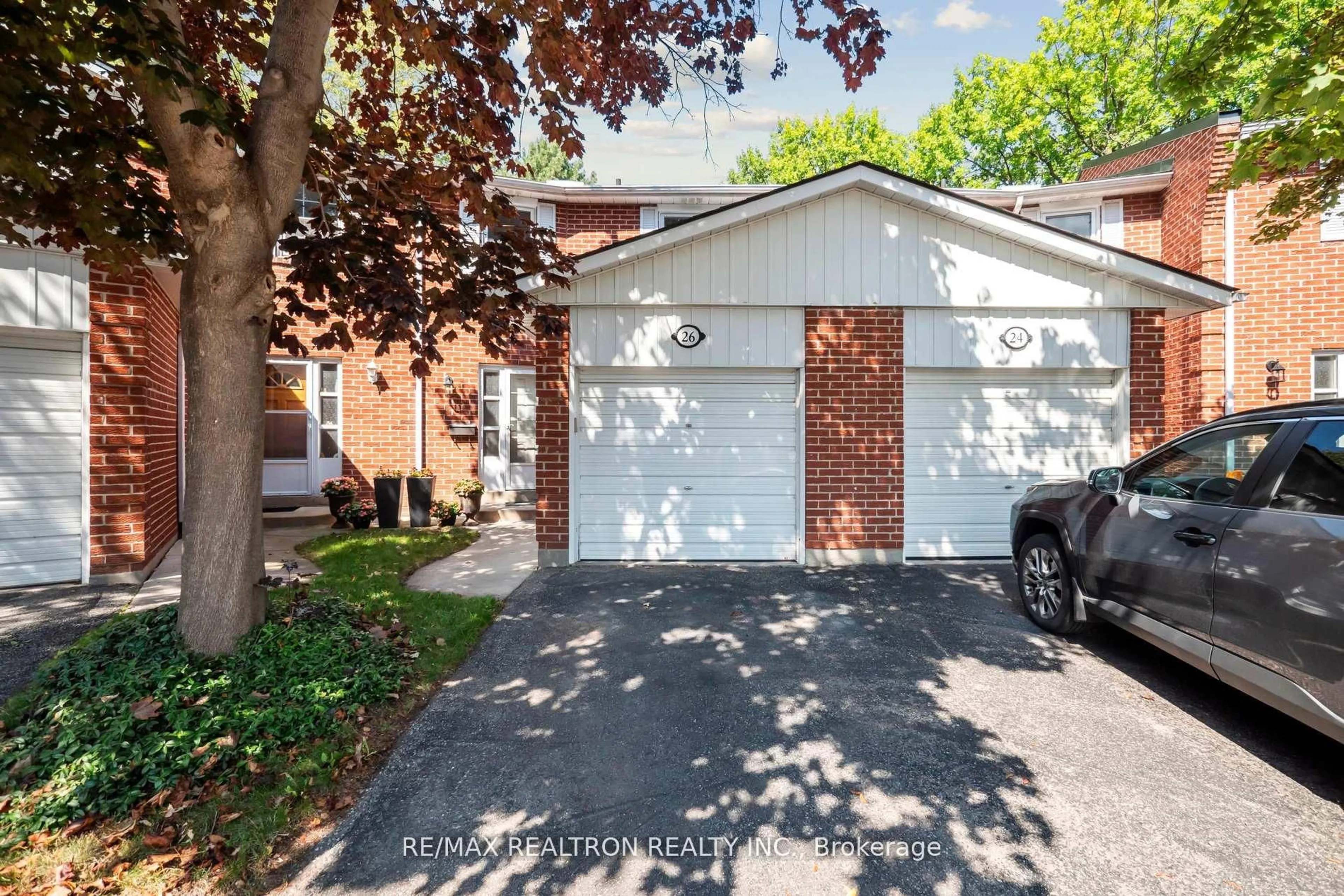 Home with brick exterior material, street for 26 Gordon Way, Markham Ontario L3T 5A2