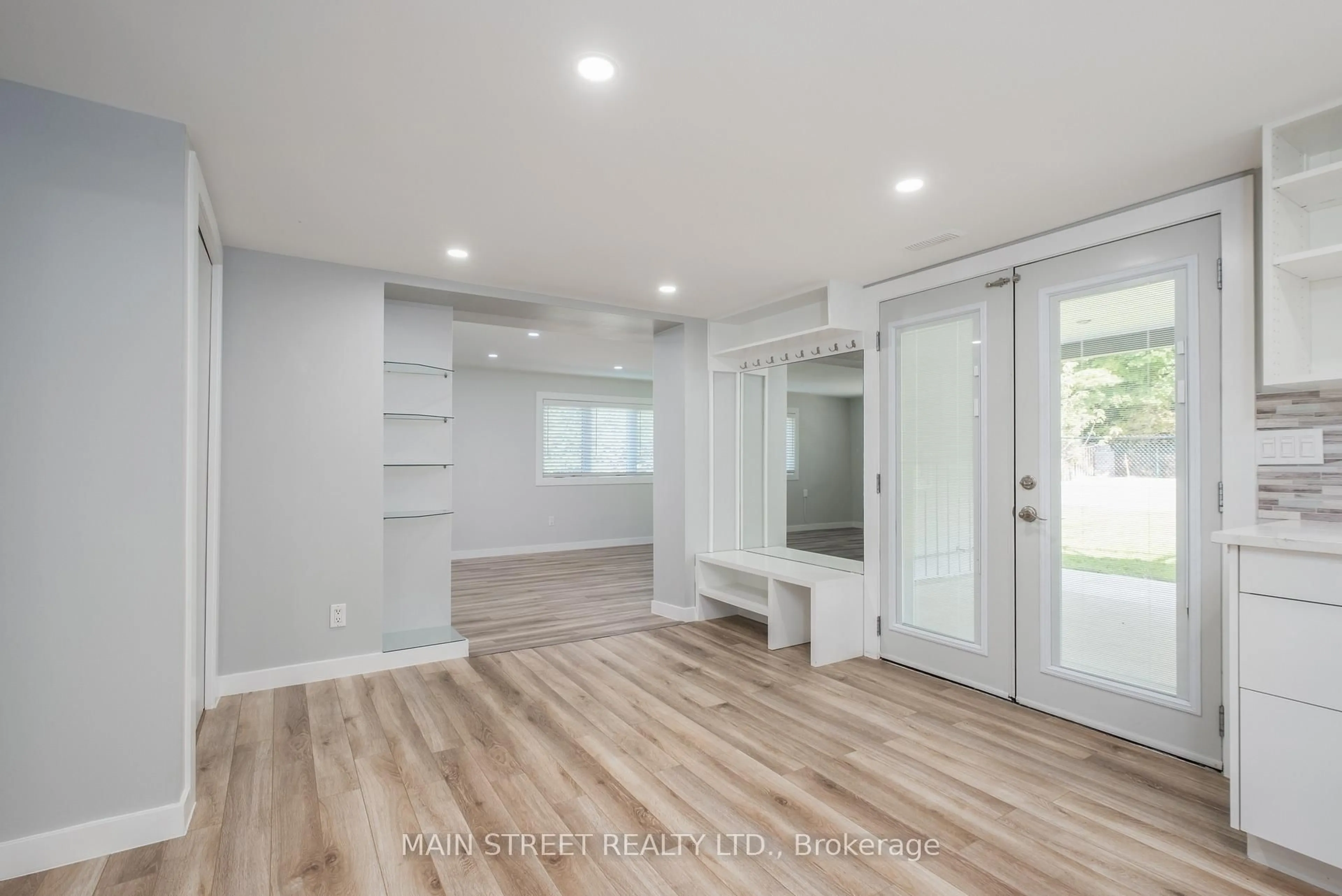 Unknown for 23 Sunnidale Blvd, Georgina Ontario L0E 1L0