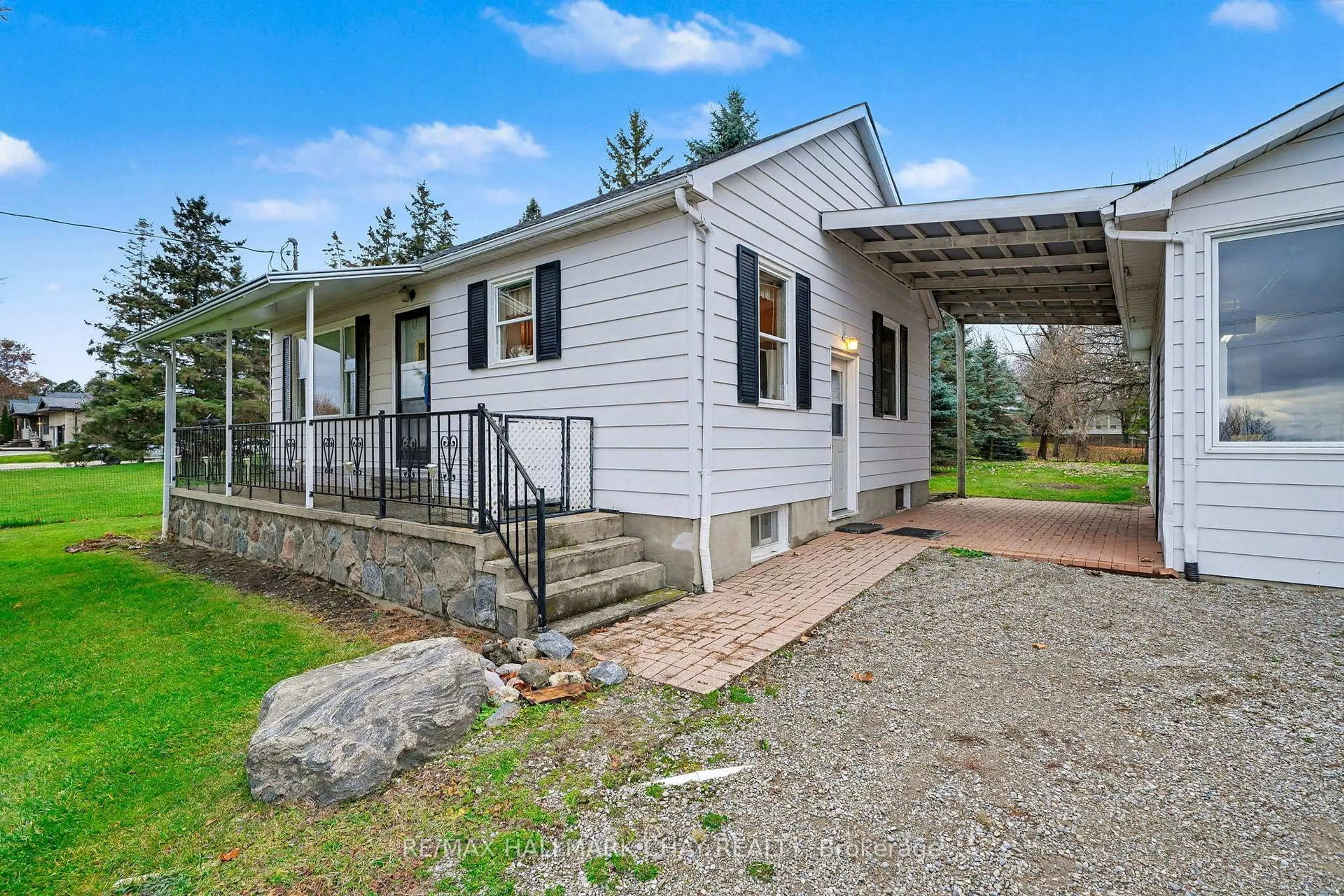 Unknown for 5070 5th Line, New Tecumseth Ontario L0G 1W0