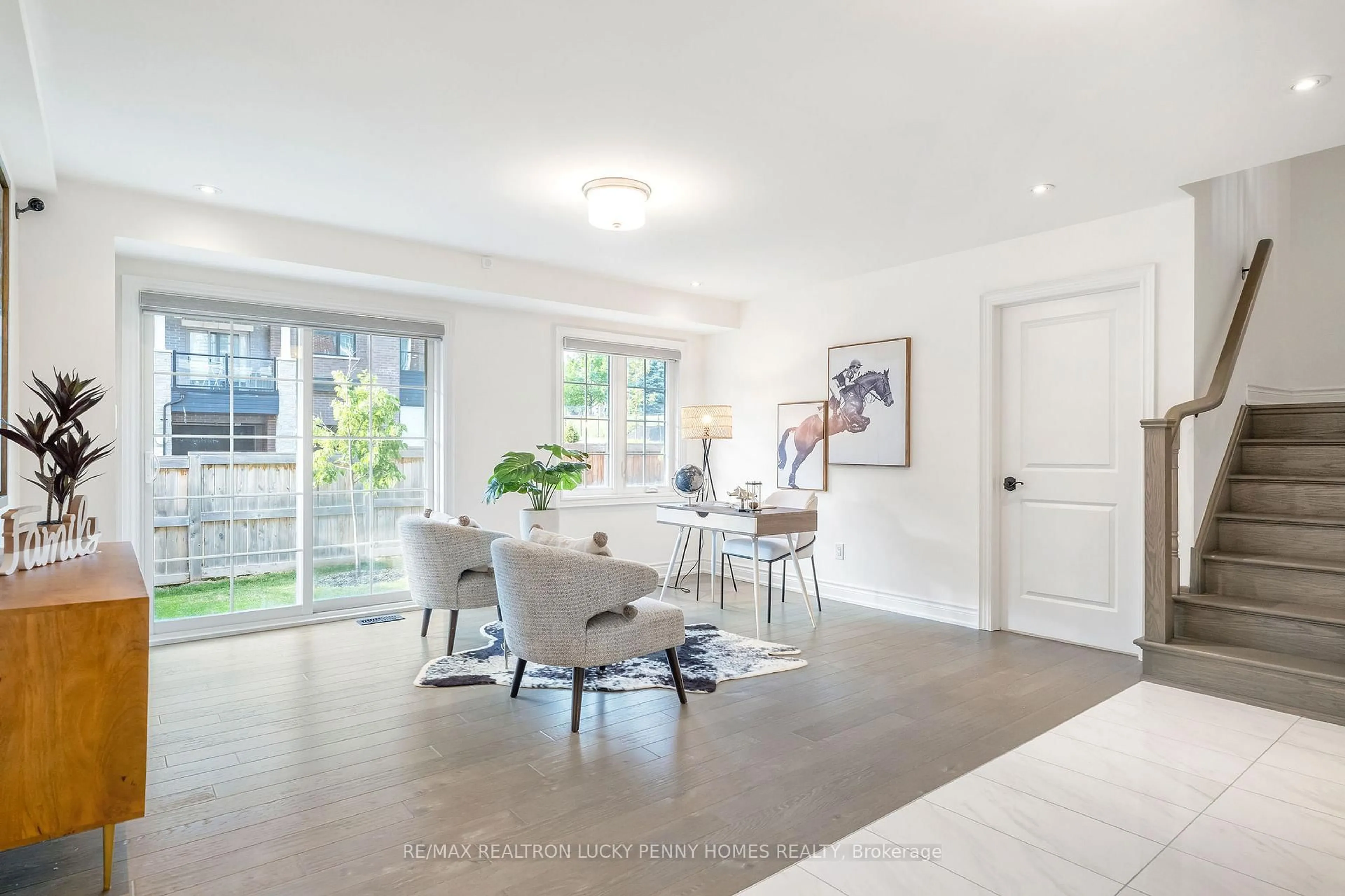 Unknown for 36 Creekvalley Lane, Markham Ontario L6C 0Y7