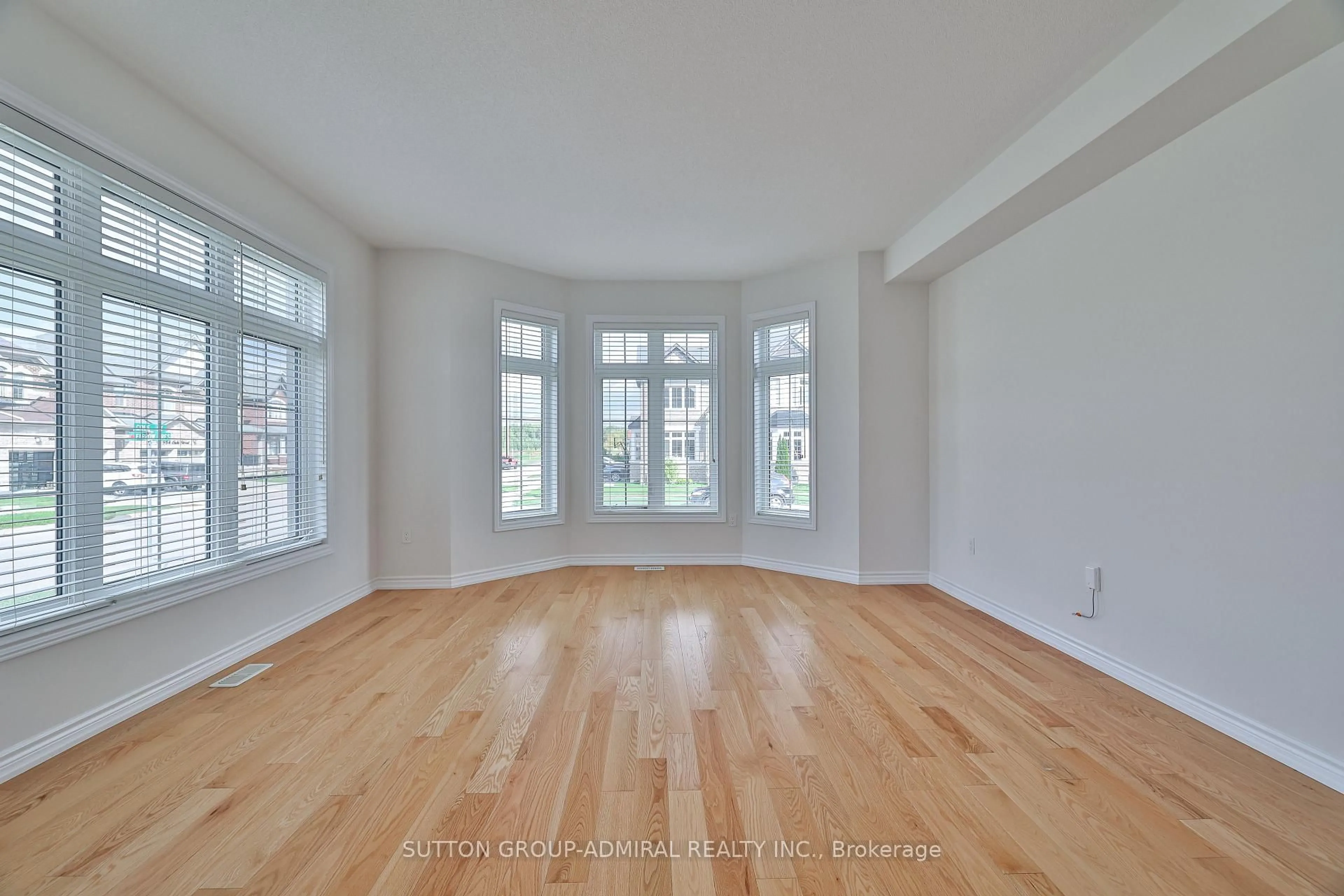 A pic of a room for 1417 Farrow Cres, Innisfil Ontario L9S 0L6