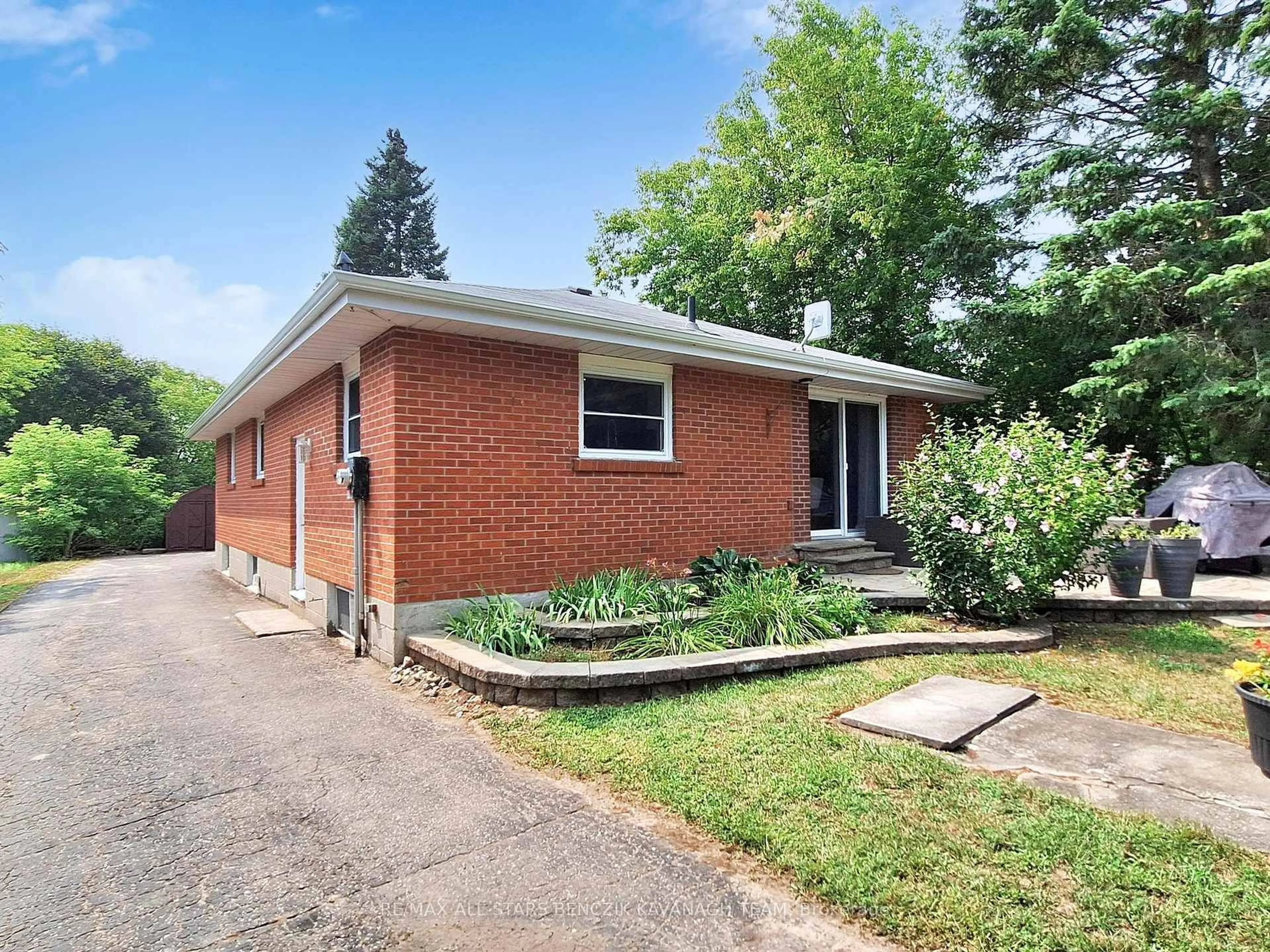 Home with brick exterior material, street for 16638 Highway 48, Whitchurch-Stouffville Ontario L4A 7X4