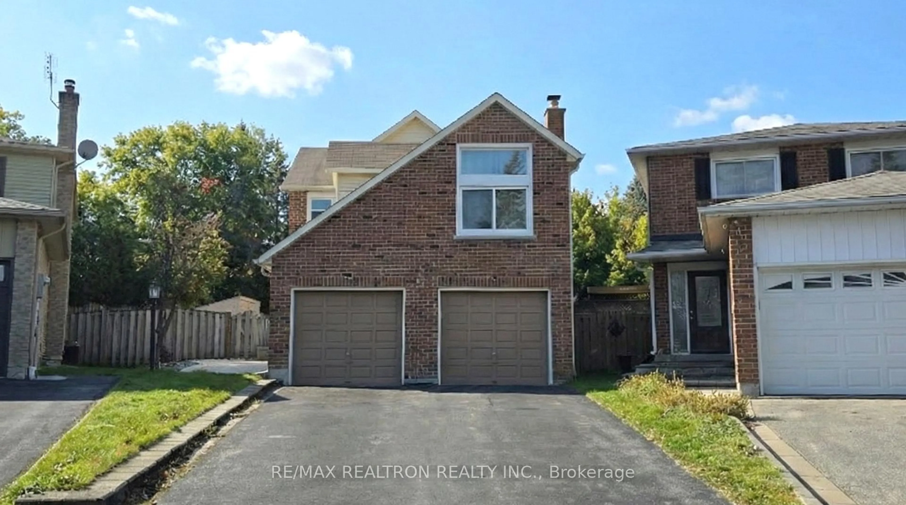 Home with brick exterior material, street for 62 Bishop Cres, Markham Ontario L3P 4N7
