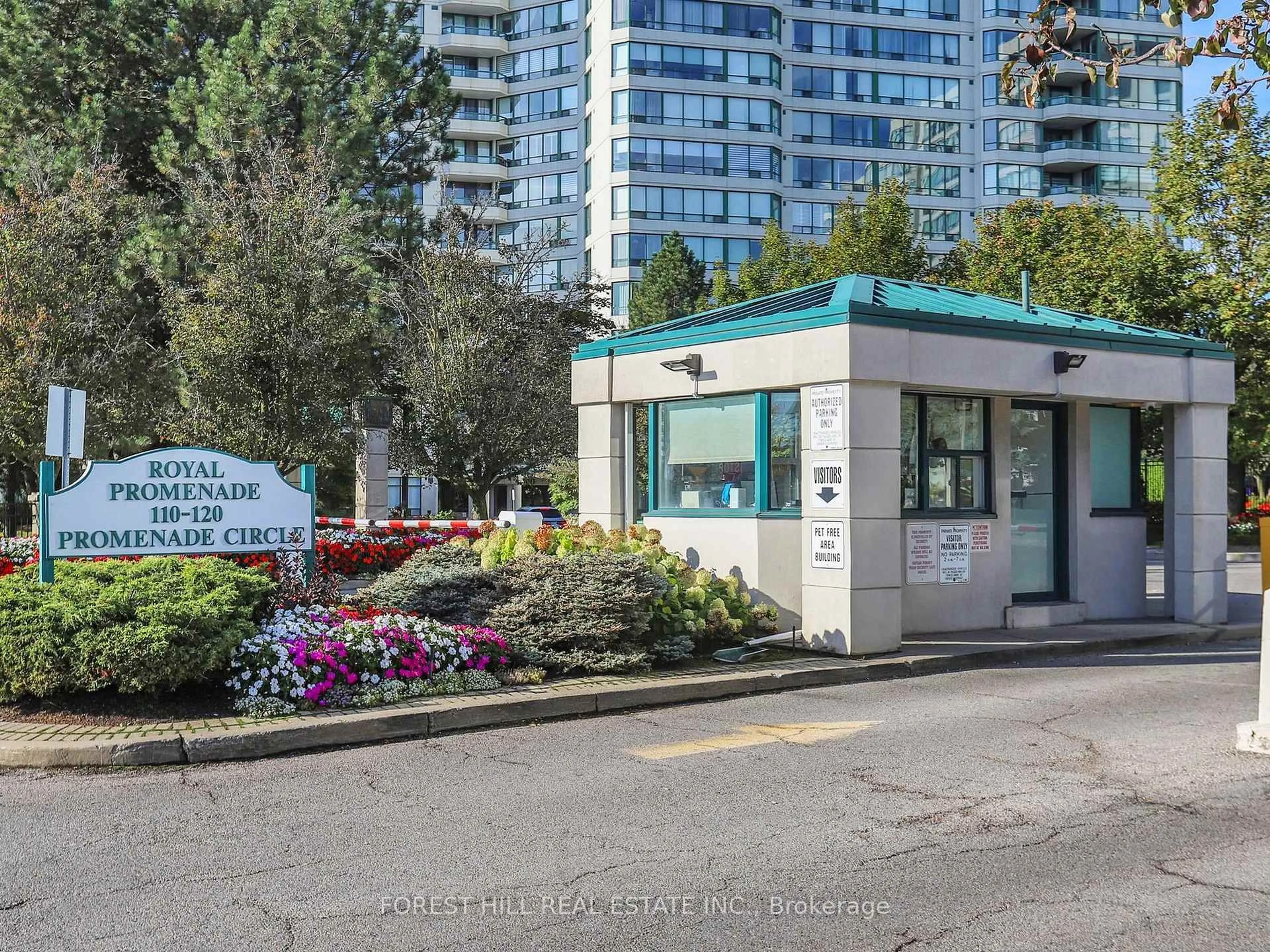 Unknown for 110 Promenade Circ #1110, Vaughan Ontario L4J 7W8