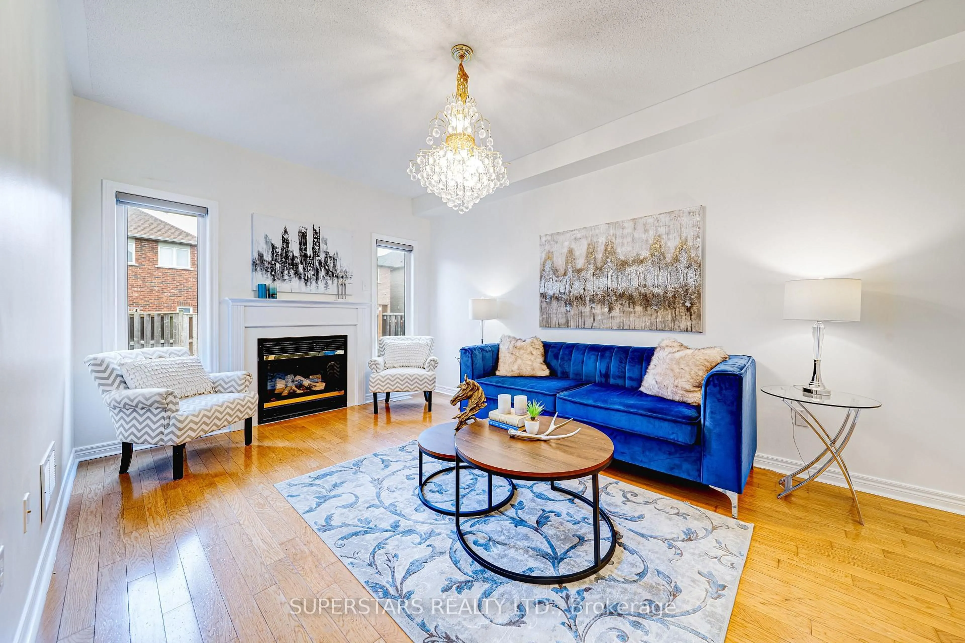 Living room with furniture, unknown for 36 Jenmat Dr, Markham Ontario L6E 2A8