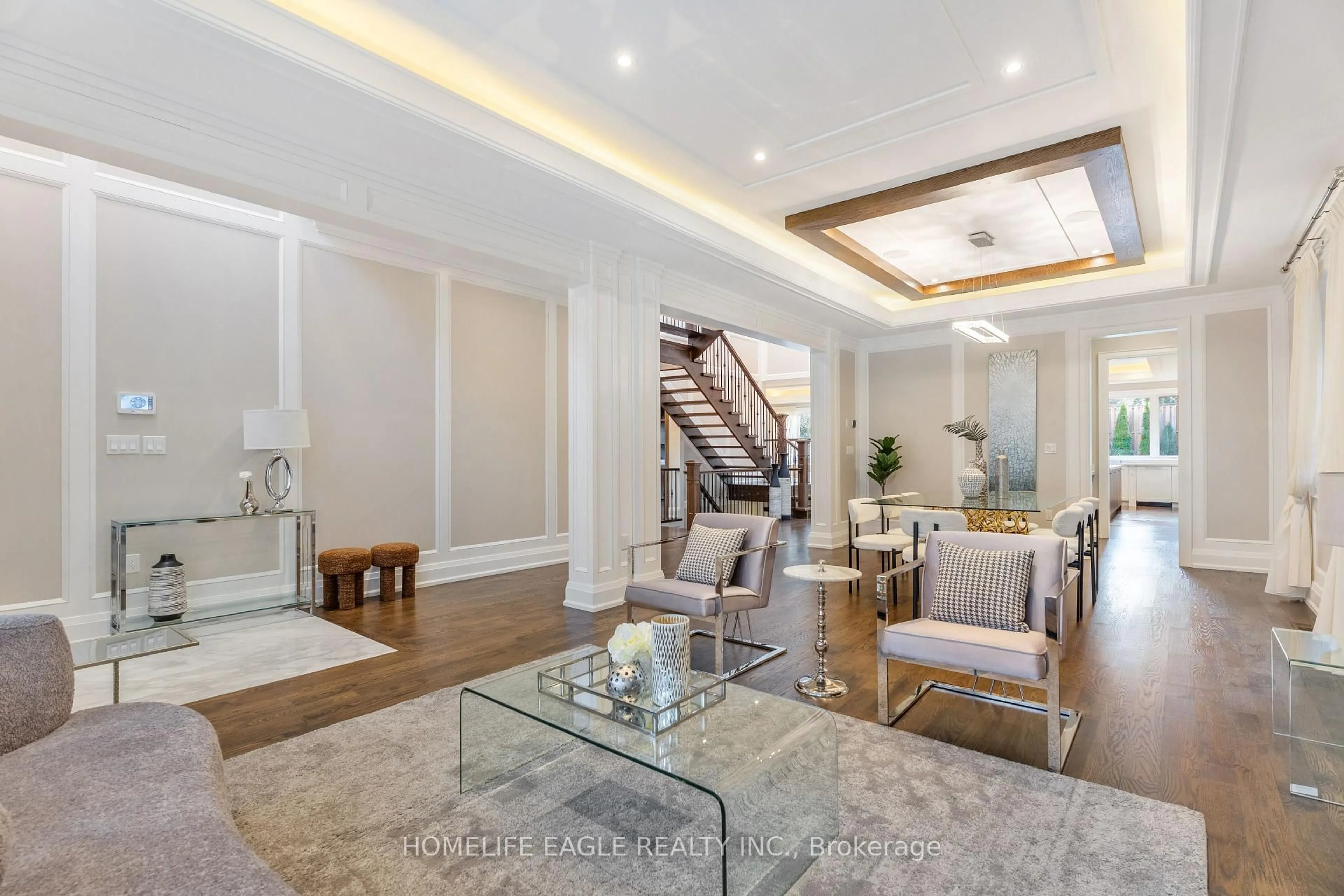 Unknown for 75 Child Dr, Aurora Ontario L4G 1Y8