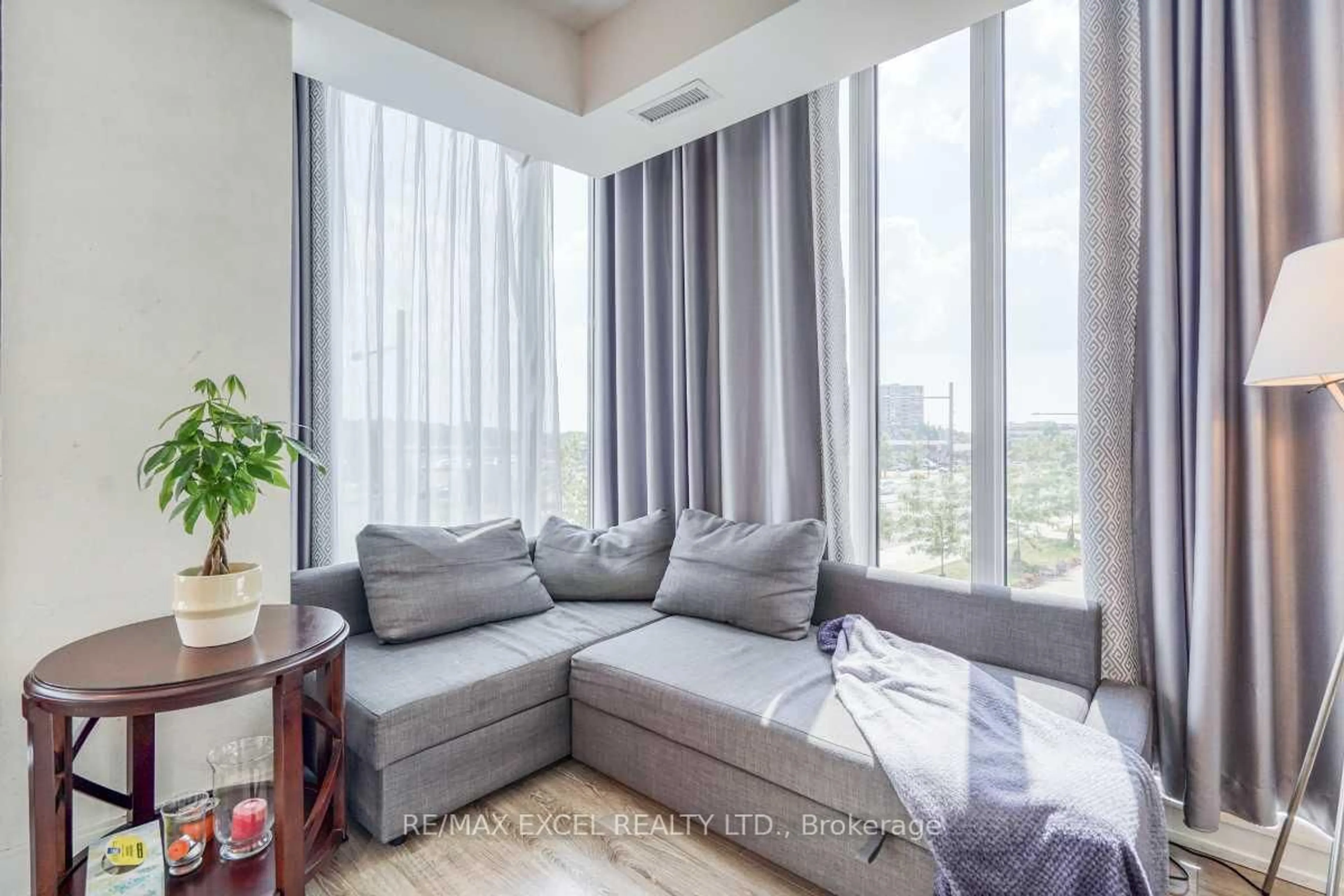 Living room with furniture, unknown for 9608 Yonge St #202A, Richmond Hill Ontario L4C 0X4