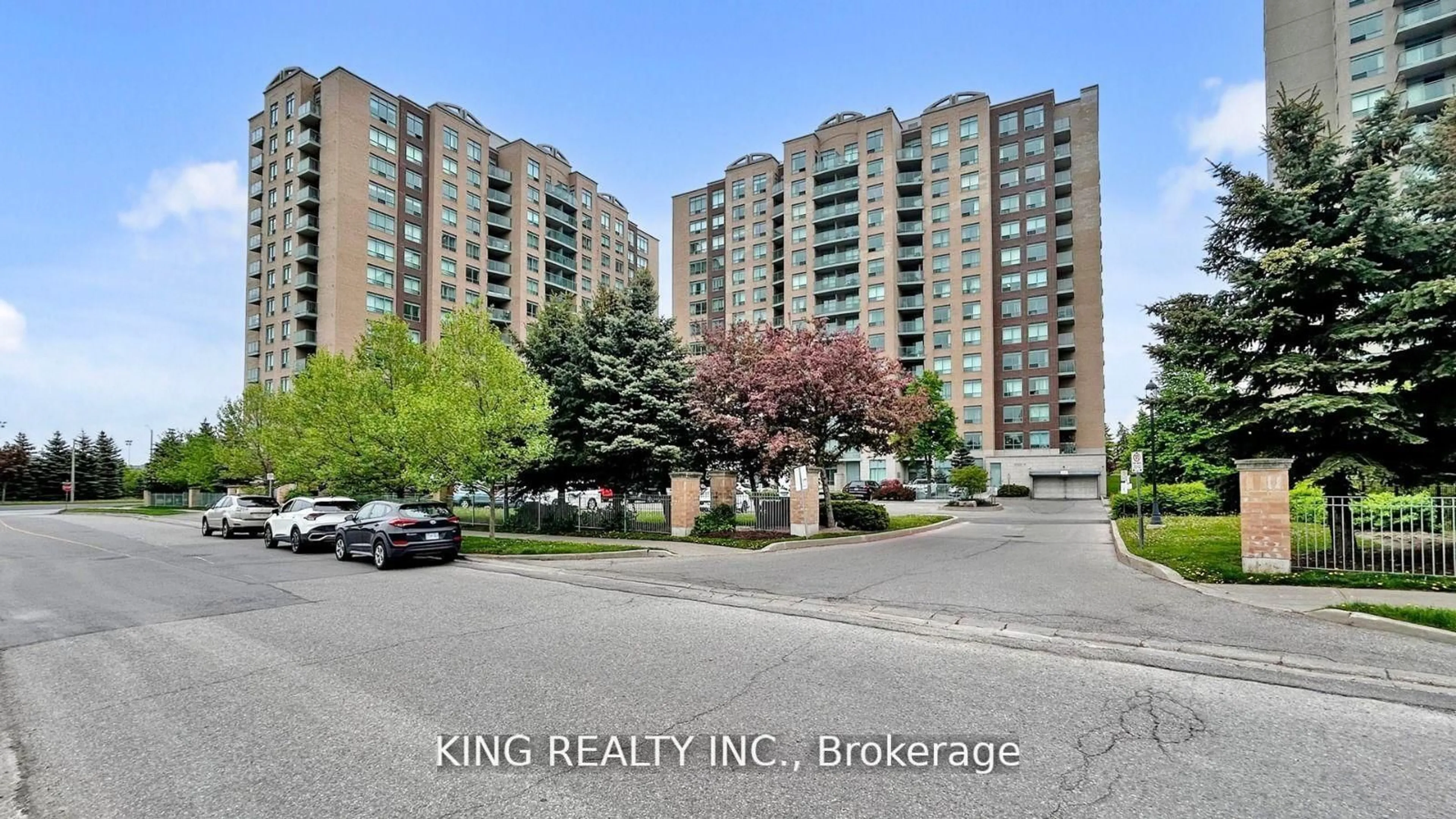 Unknown for 23 Oneida Cres #901, Richmond Hill Ontario L4B 0A2