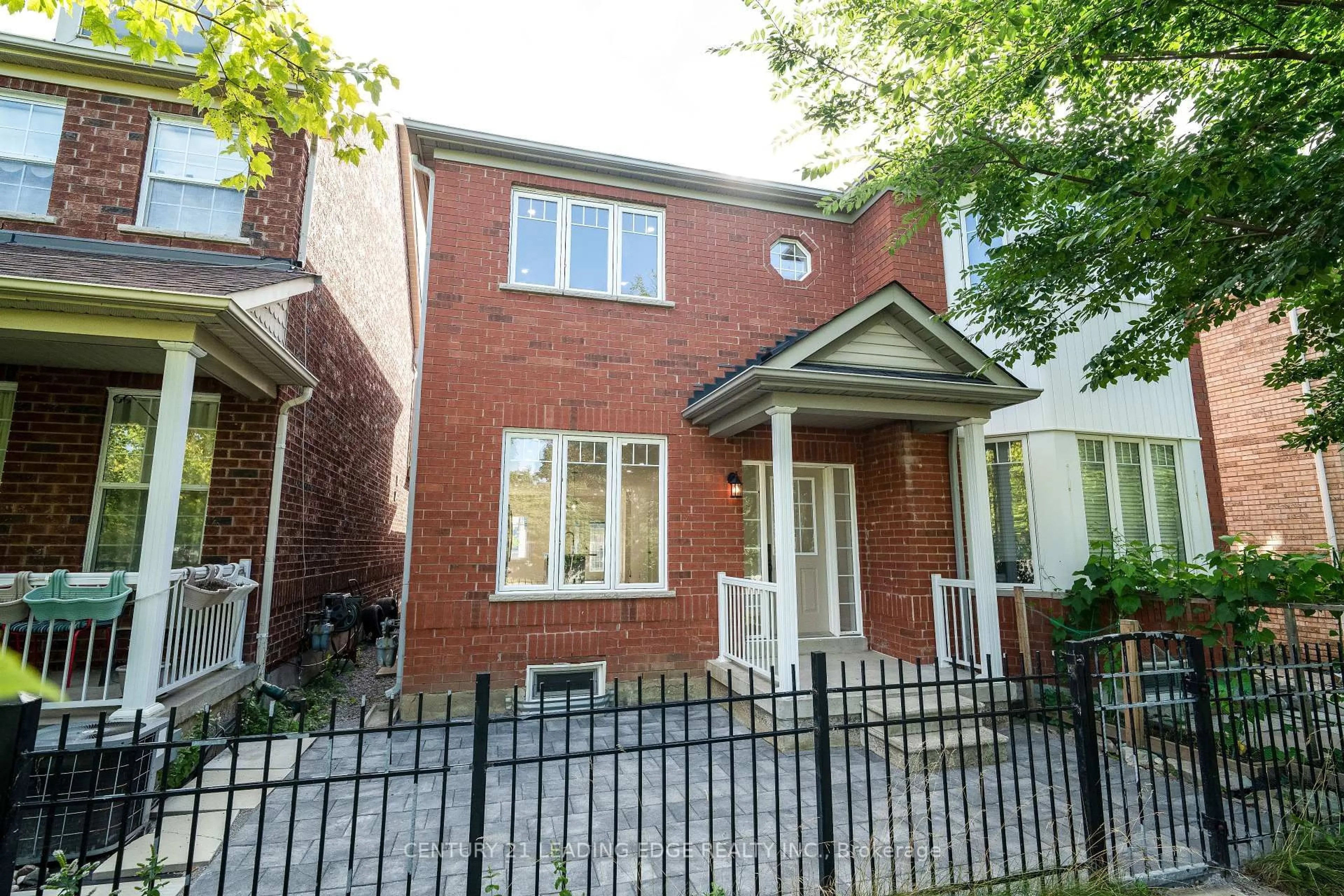 Home with brick exterior material, street for 22 MILROY Lane, Markham Ontario L6B 1B5