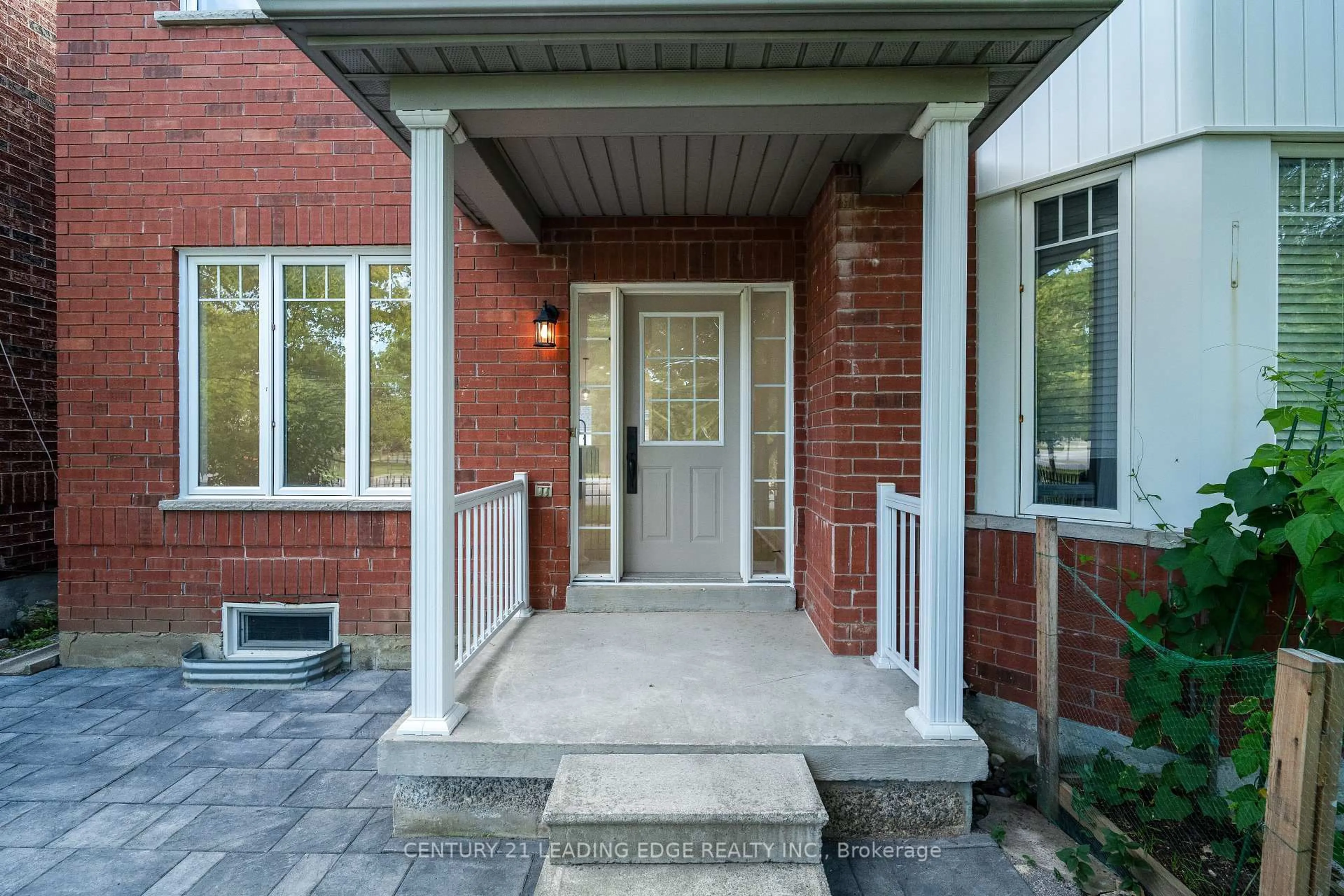 Home with brick exterior material, street for 22 MILROY Lane, Markham Ontario L6B 1B5