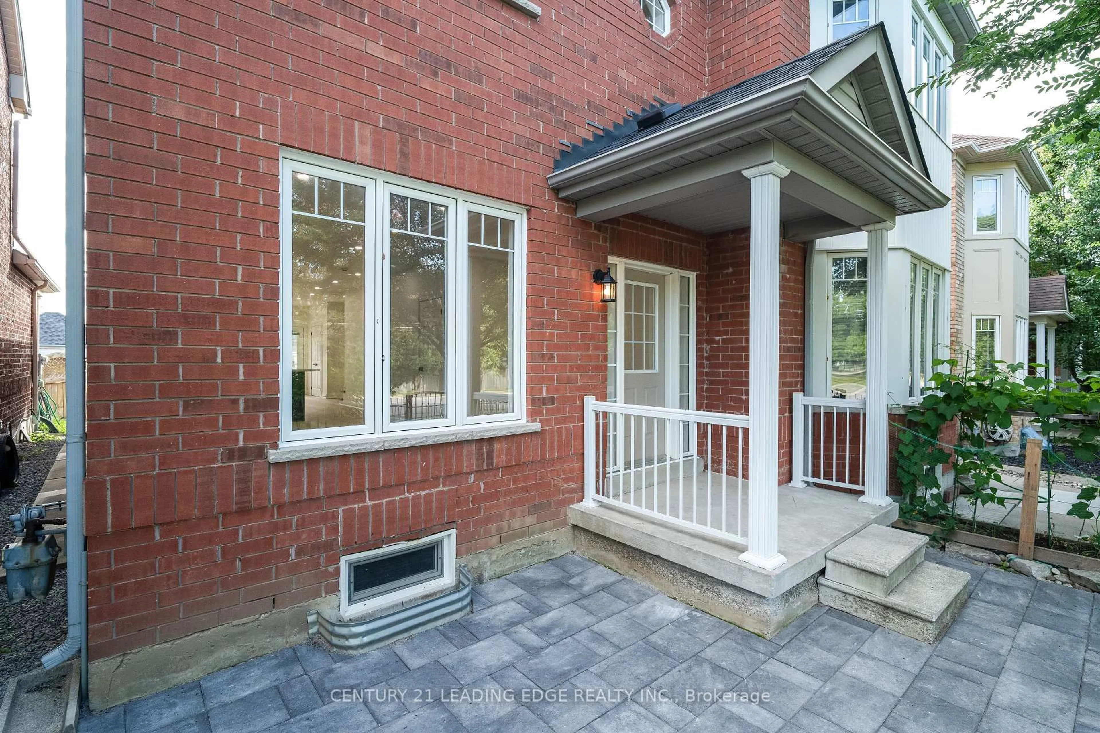 Home with brick exterior material, street for 22 MILROY Lane, Markham Ontario L6B 1B5