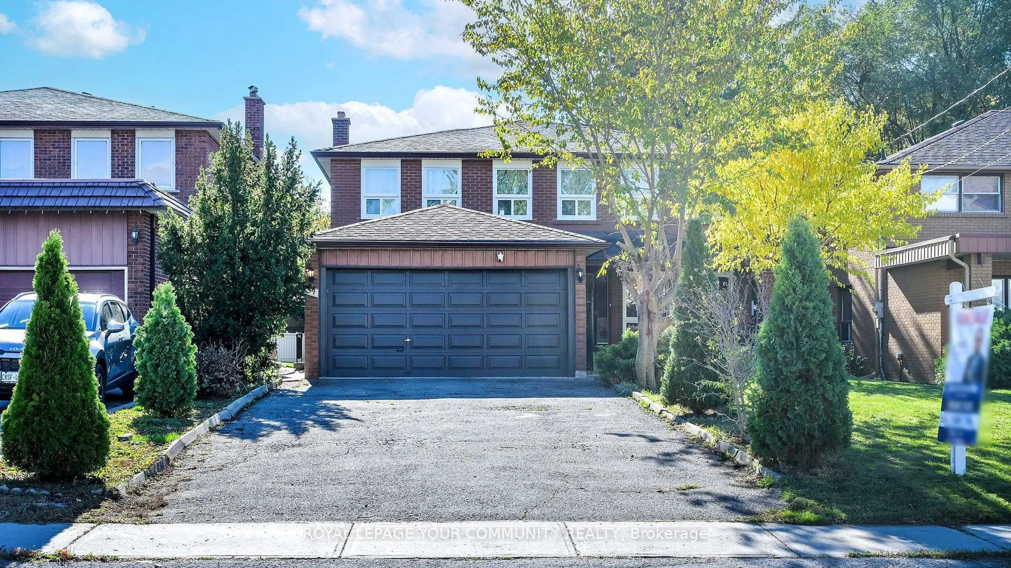 Home with brick exterior material, street for 59 Oak Ave, Richmond Hill Ontario L4C 6R5