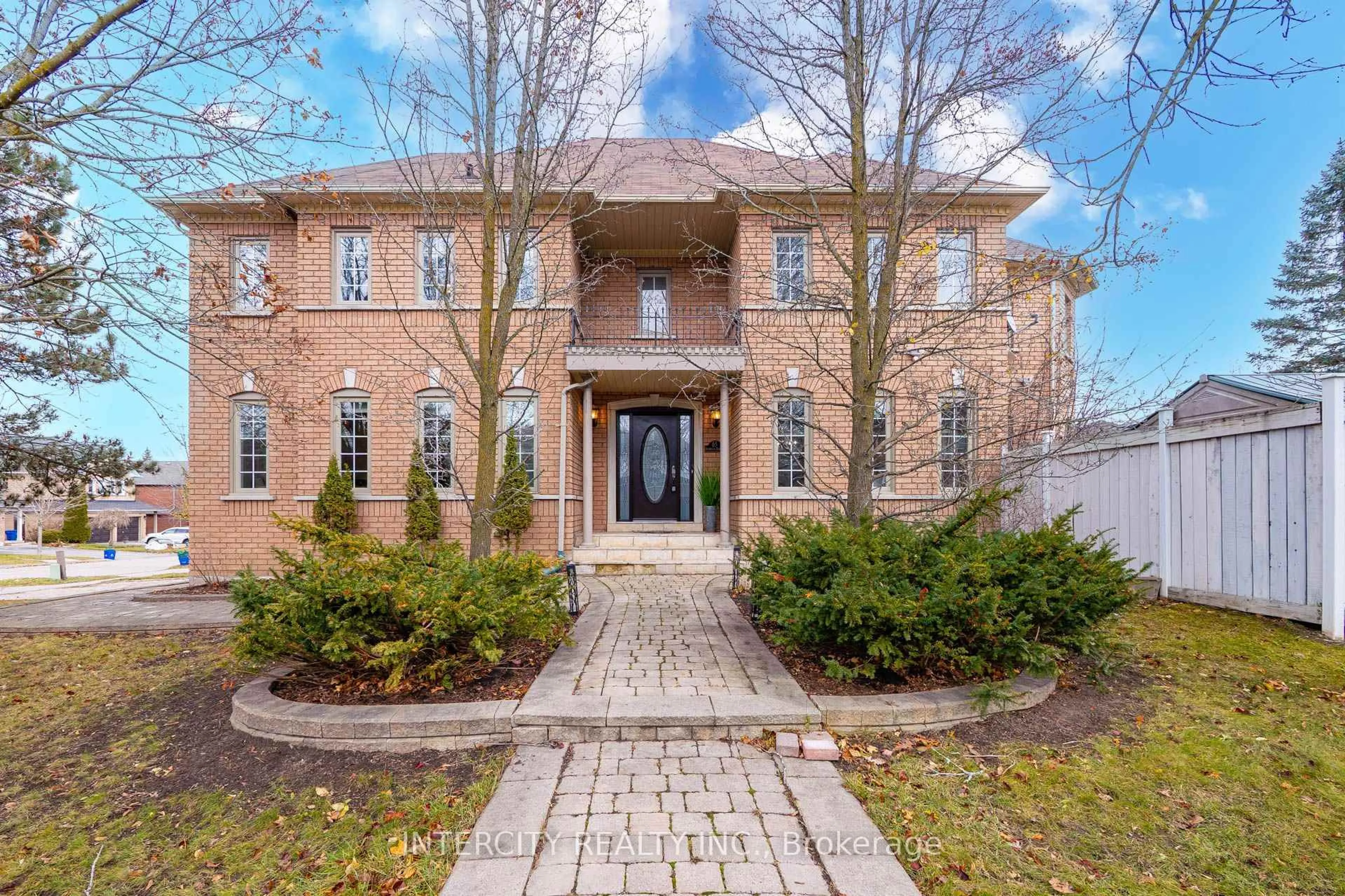 Home with brick exterior material, street for 63 Deerglen Terr, Aurora Ontario L4G 6Y2