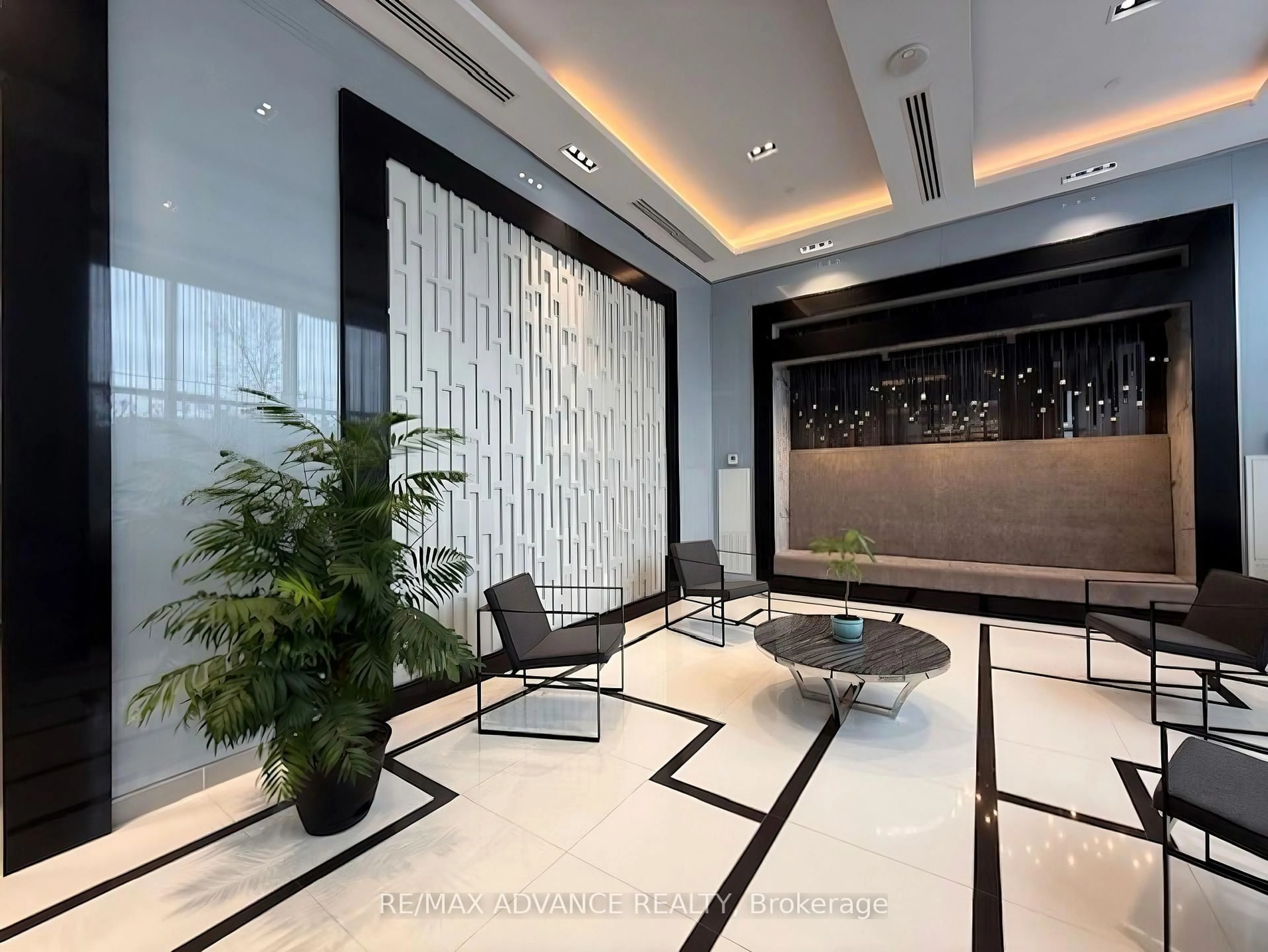 Lobby for 100 Eagle Rock Way #616, Vaughan Ontario L6A 5B9