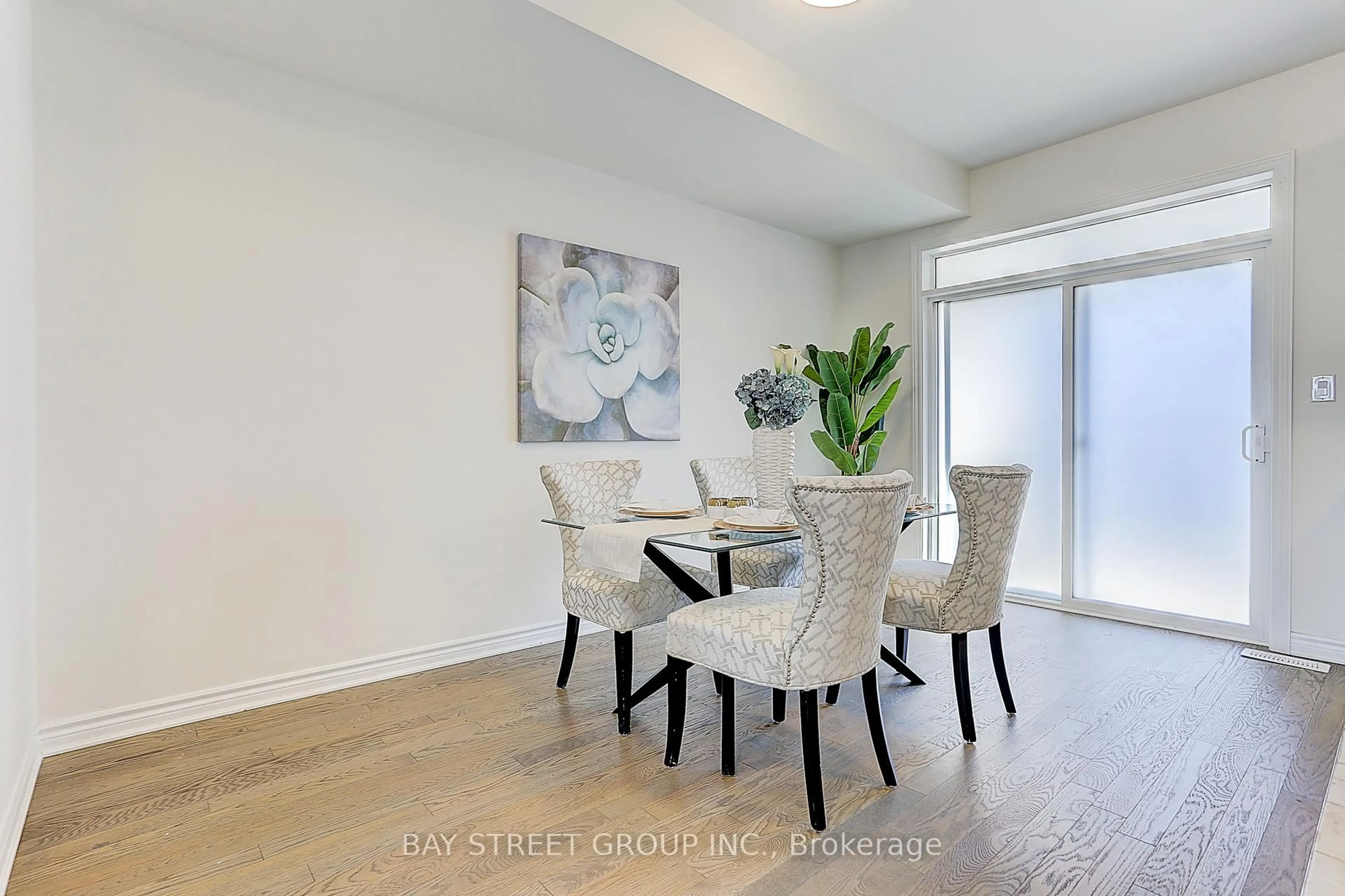Dining room, unknown for 12 Chicago Lane, Markham Ontario L6E 0V6