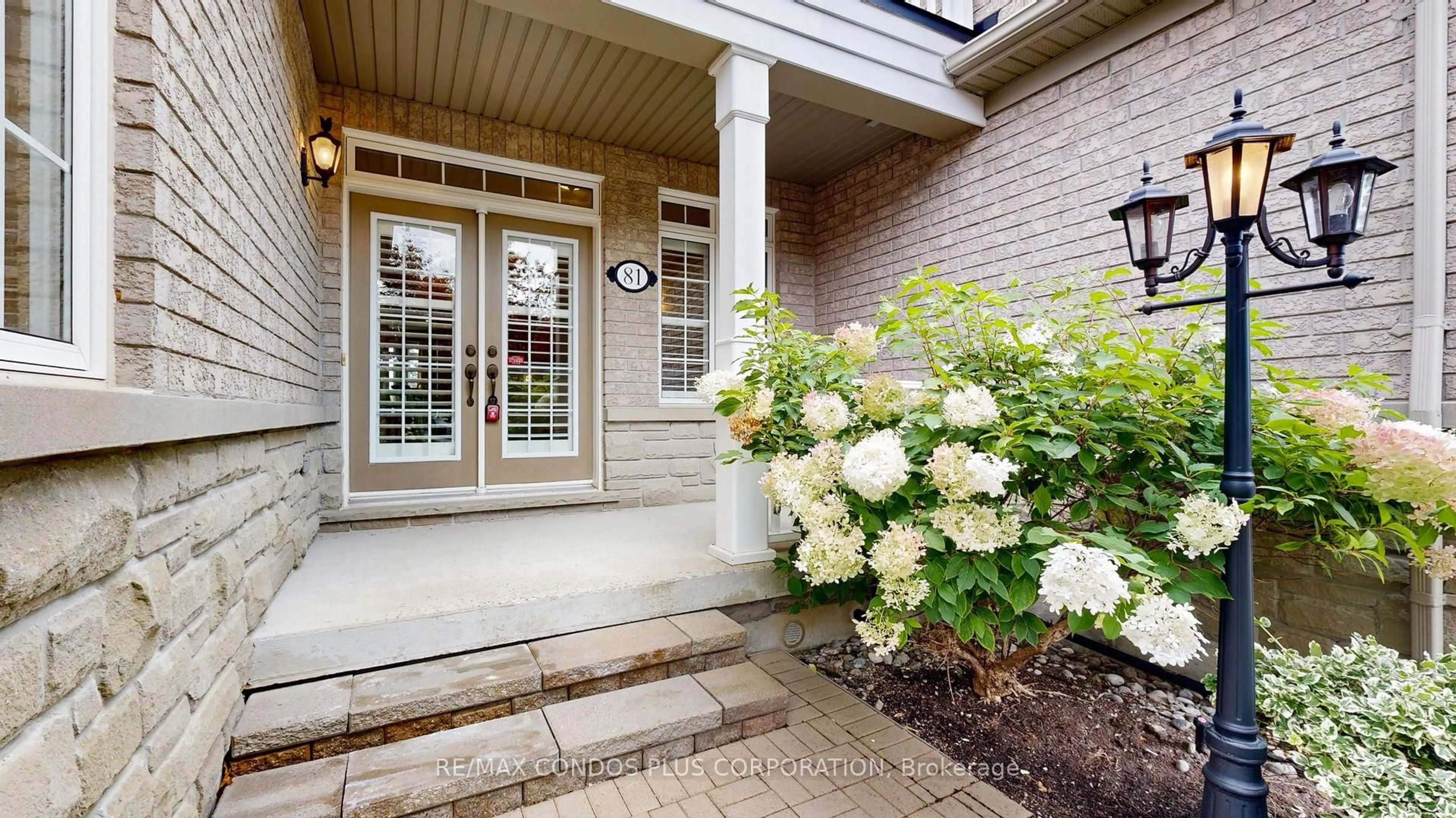 Unknown for 81 Stonecliffe Cres, Aurora Ontario L4G 7Z7