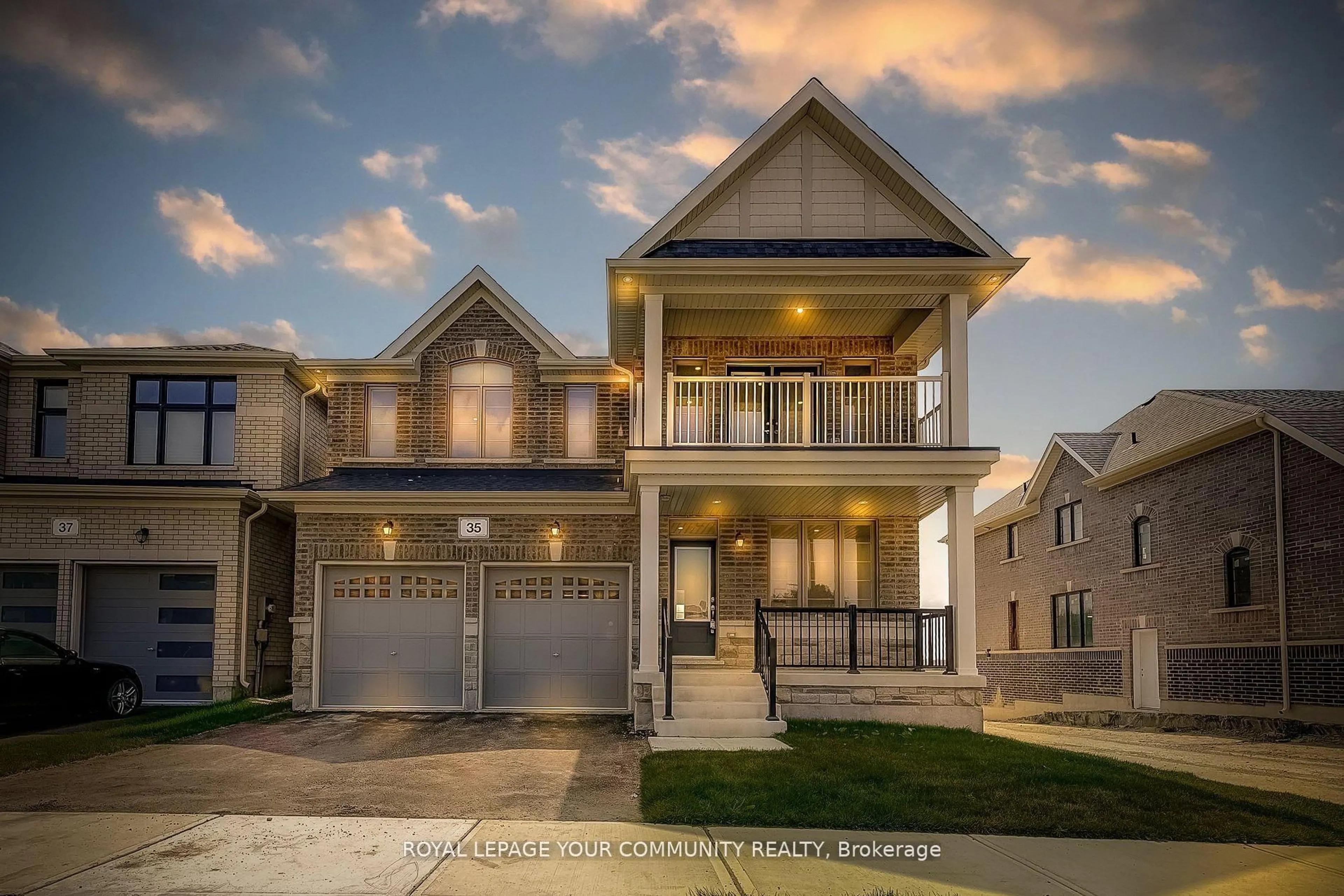 Home with vinyl exterior material, street for 35 Big Canoe Dr, Georgina Ontario L0E 1R0