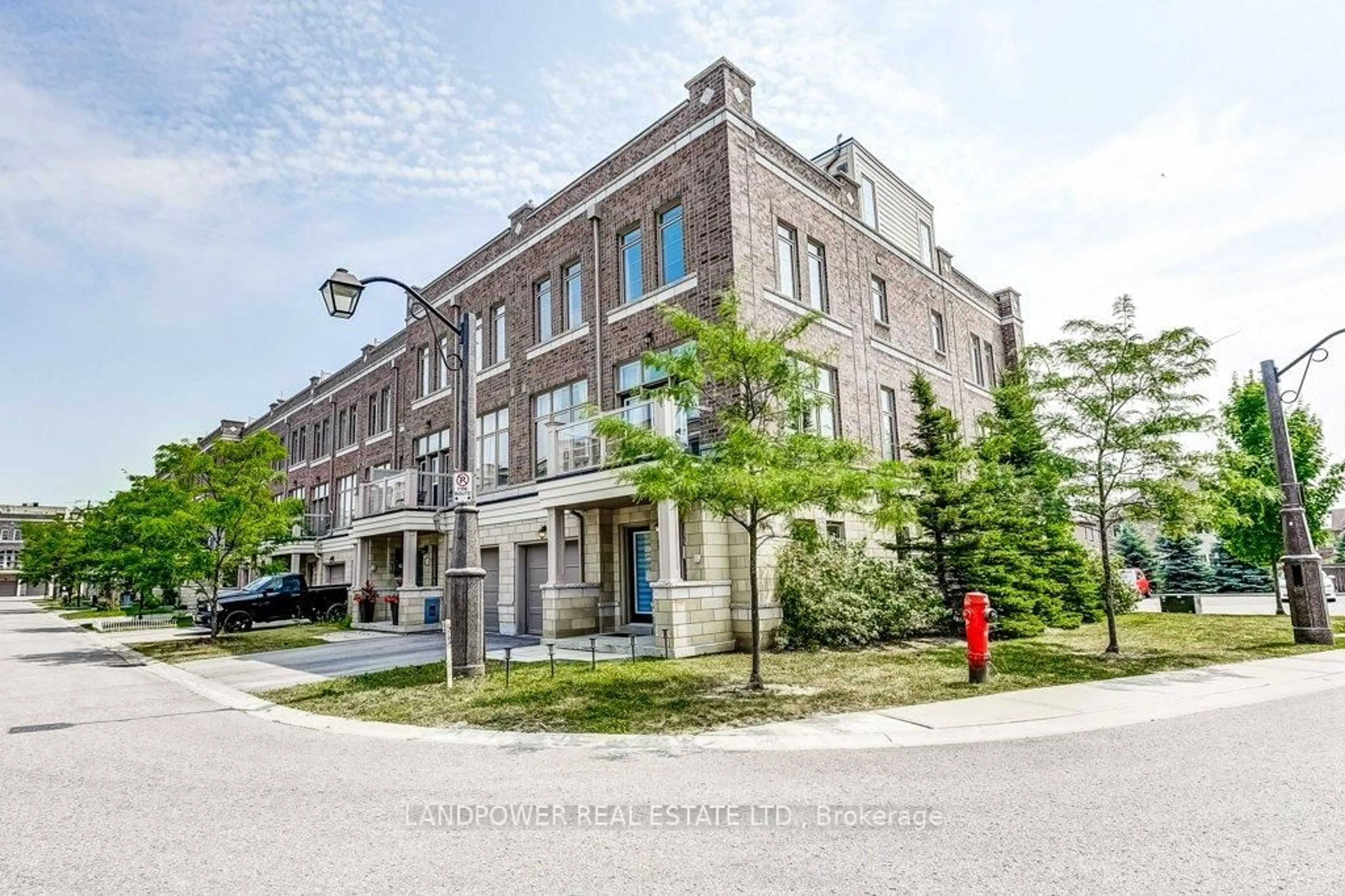 Unknown for 2 Arborea Lane, Whitchurch-Stouffville Ontario L4A 0B2