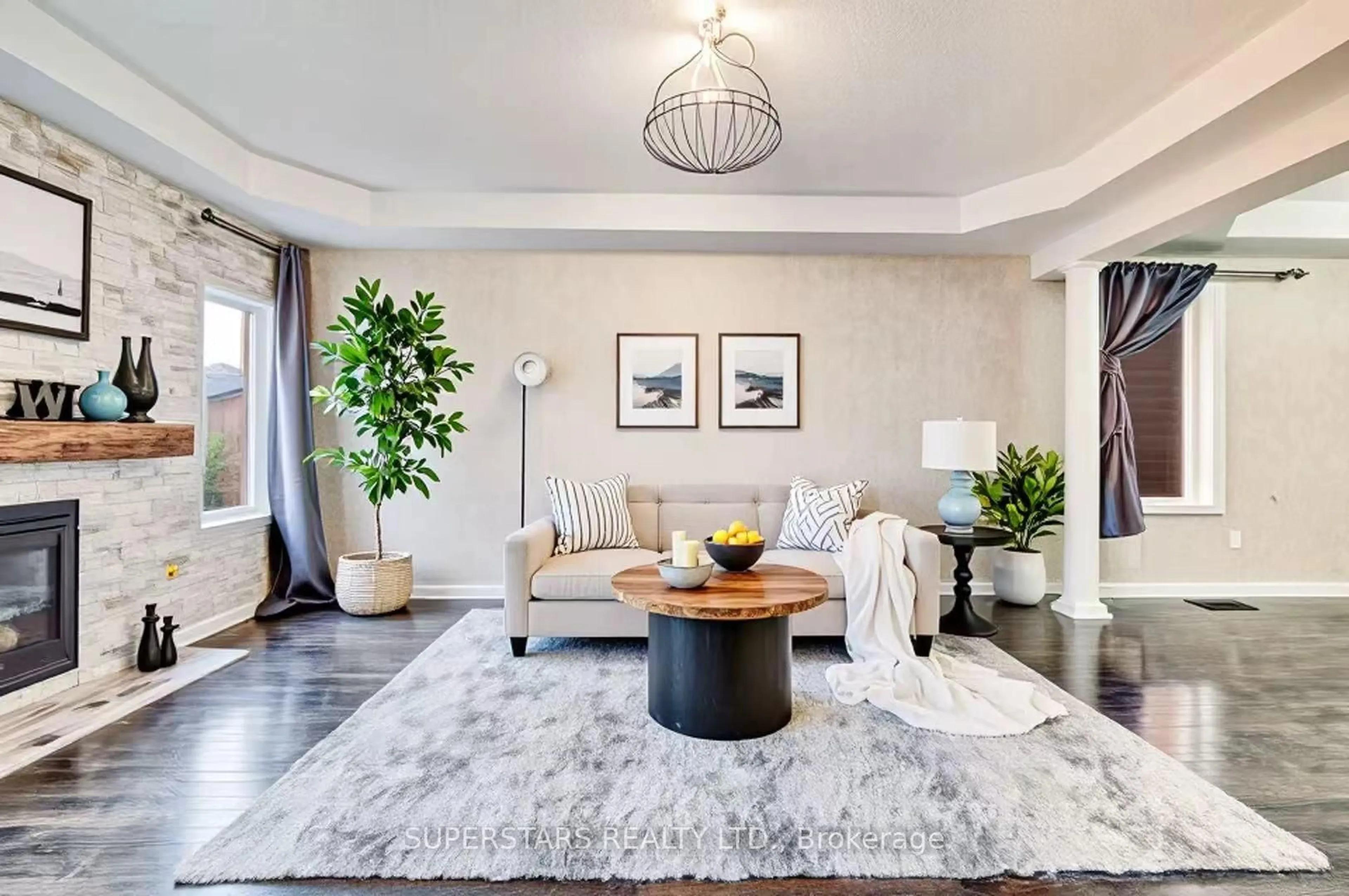 Living room with furniture, unknown for 106 White Beach Cres, Vaughan Ontario L6A 0R2