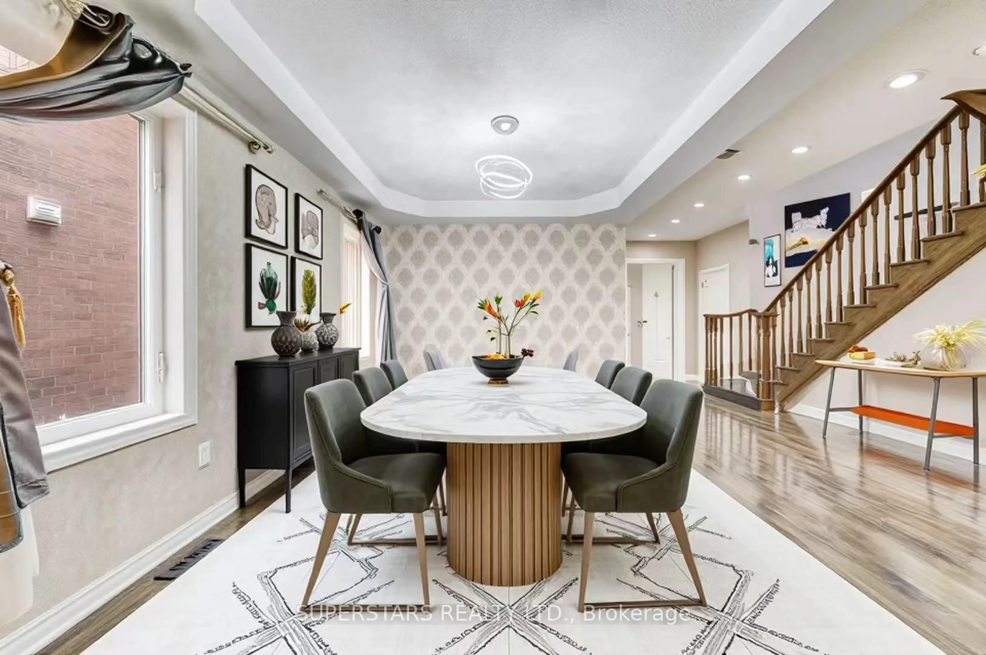 Dining room, ceramic/tile floor for 106 White Beach Cres, Vaughan Ontario L6A 0R2