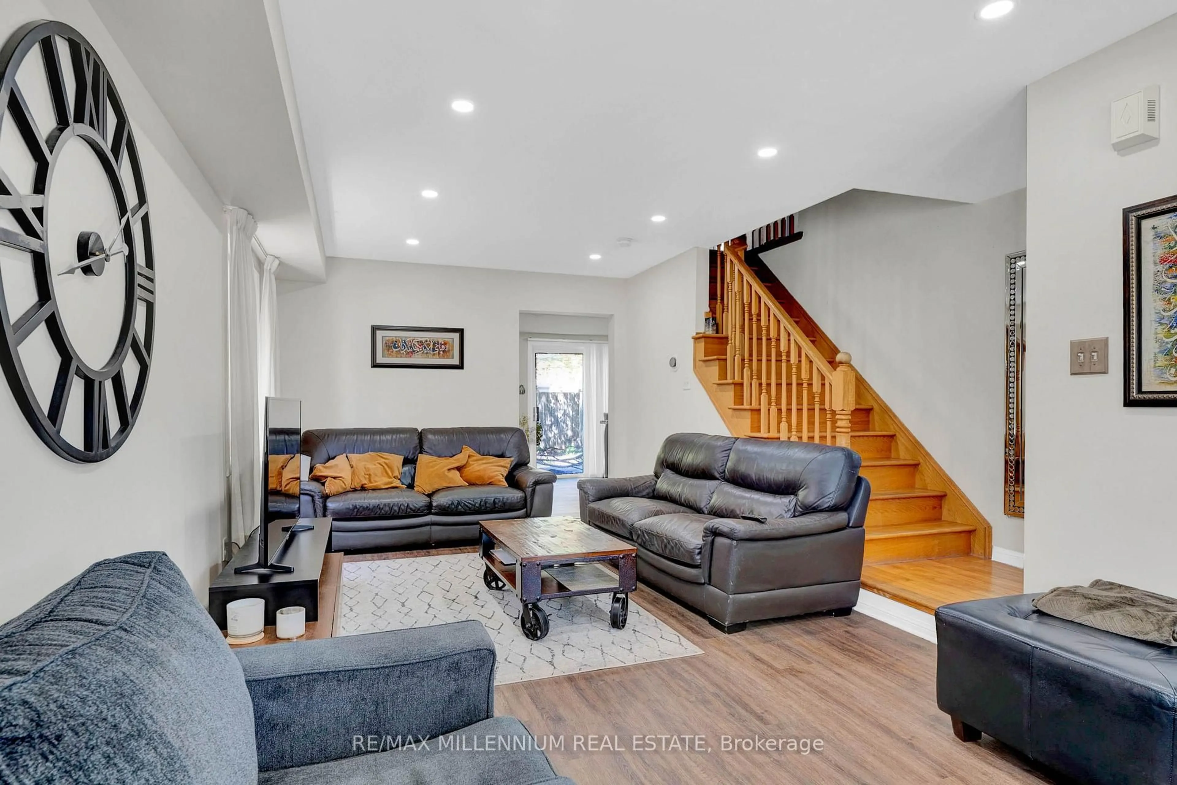 Living room with furniture, unknown for 10 Mainland Cres, Vaughan Ontario L6A 3G3