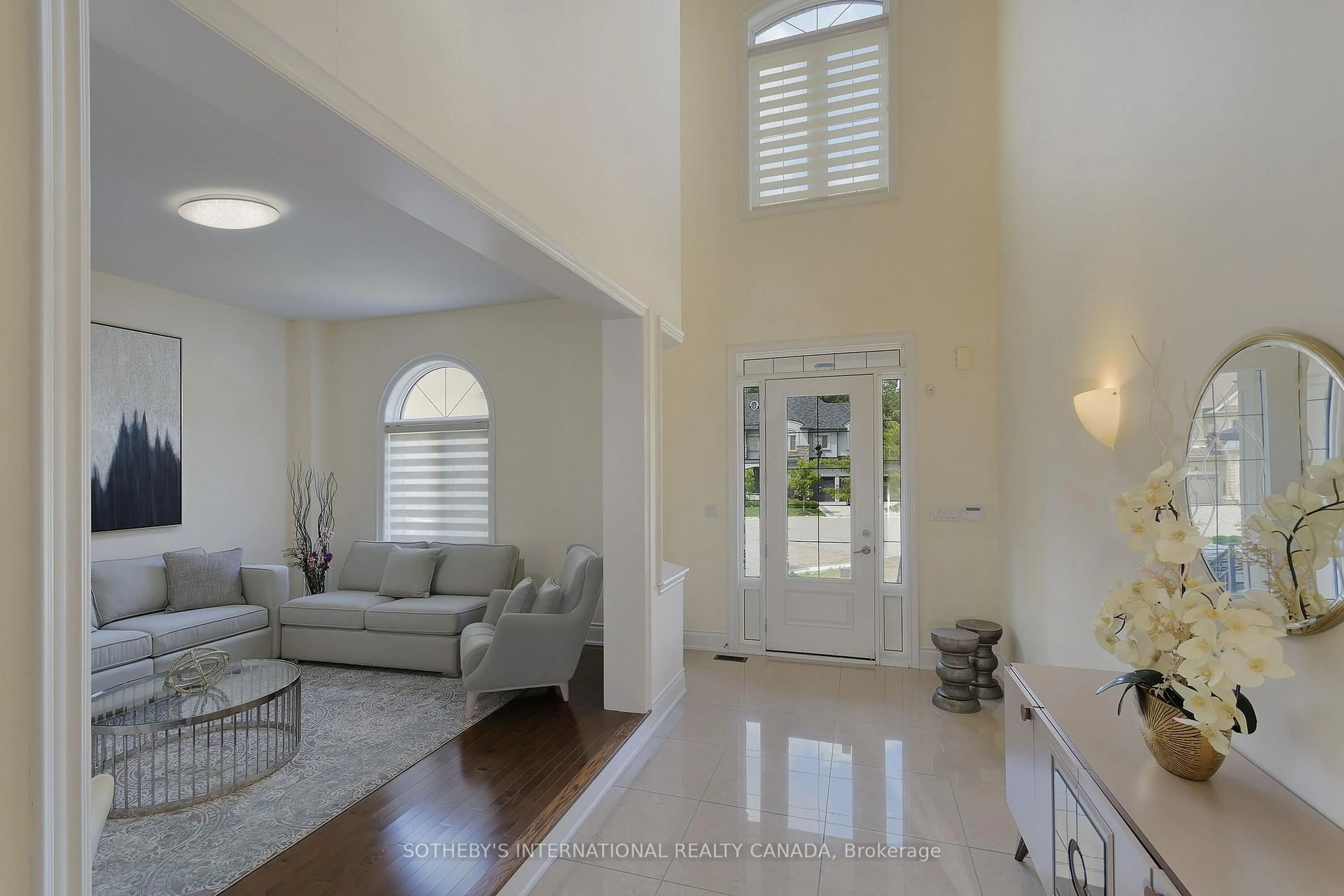 Unknown for 381 Poetry Dr, Vaughan Ontario L4L 8L1