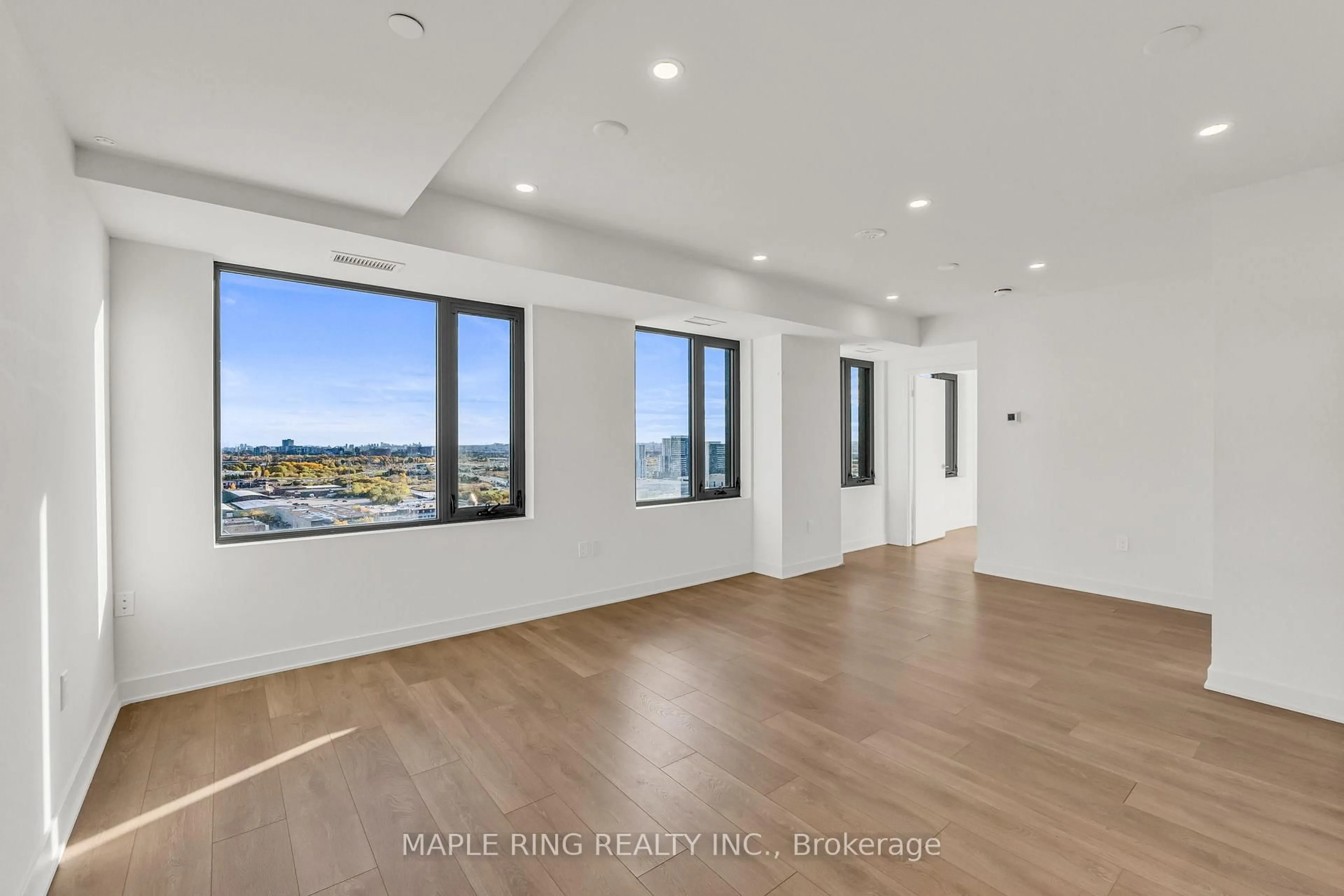 A pic of a room for 2920 Highway 7 Rd #1711, Vaughan Ontario L4K 0P4