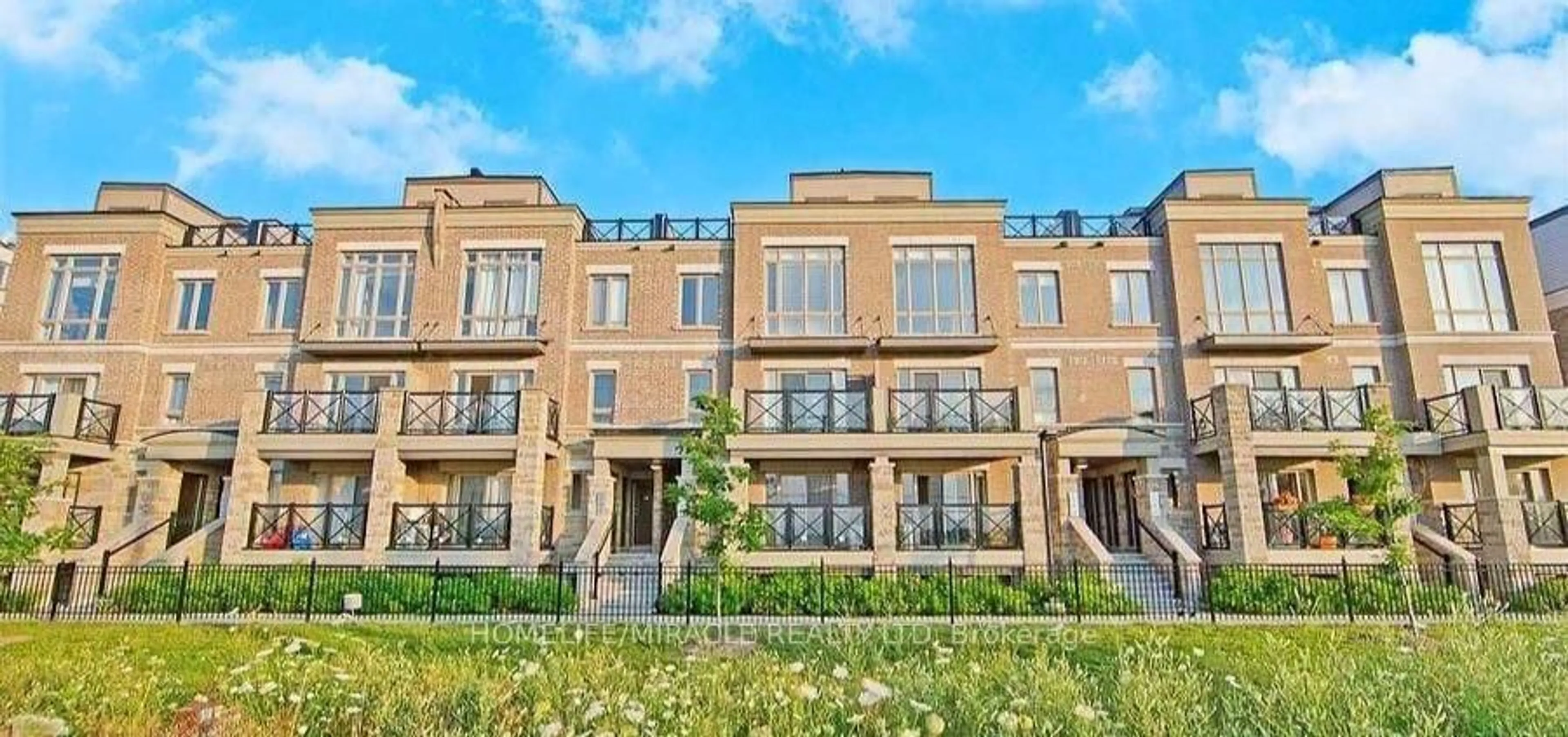 Home with brick exterior material, building for 30 Dunsheath Way #514, Markham Ontario L6B 1N3