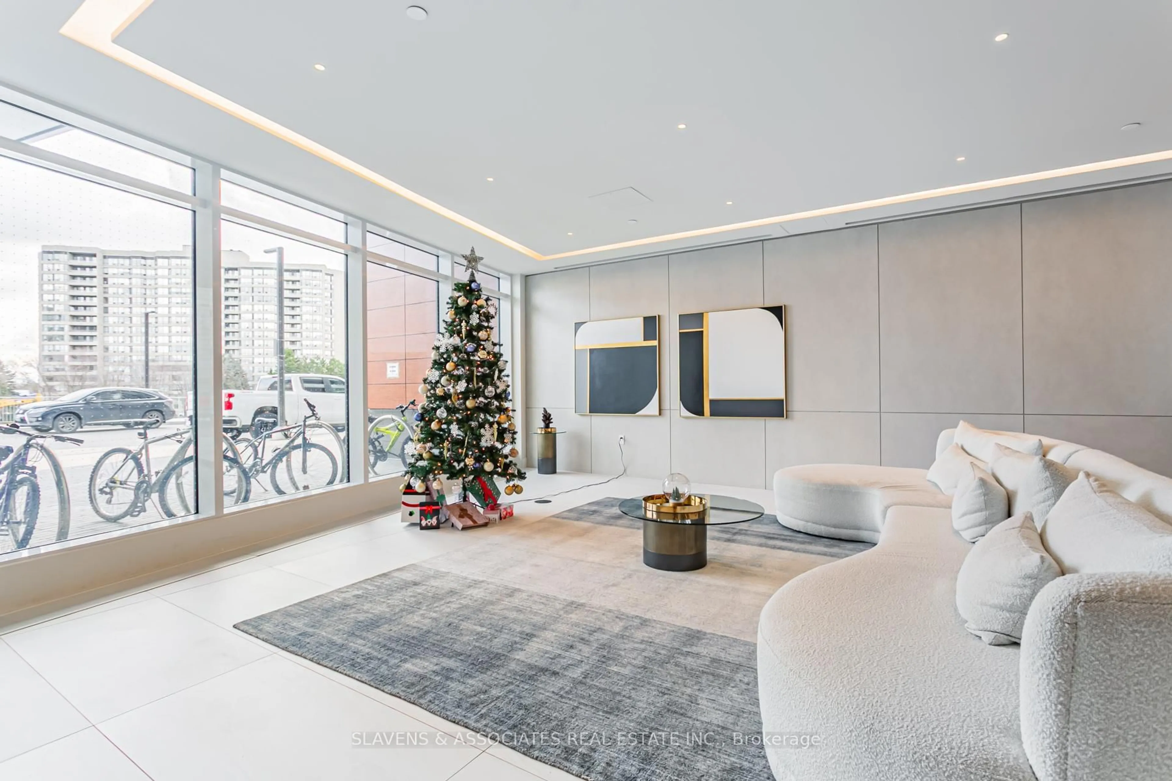 Unknown for 30 Upper Mall Way #A719, Vaughan Ontario L4J 0L7