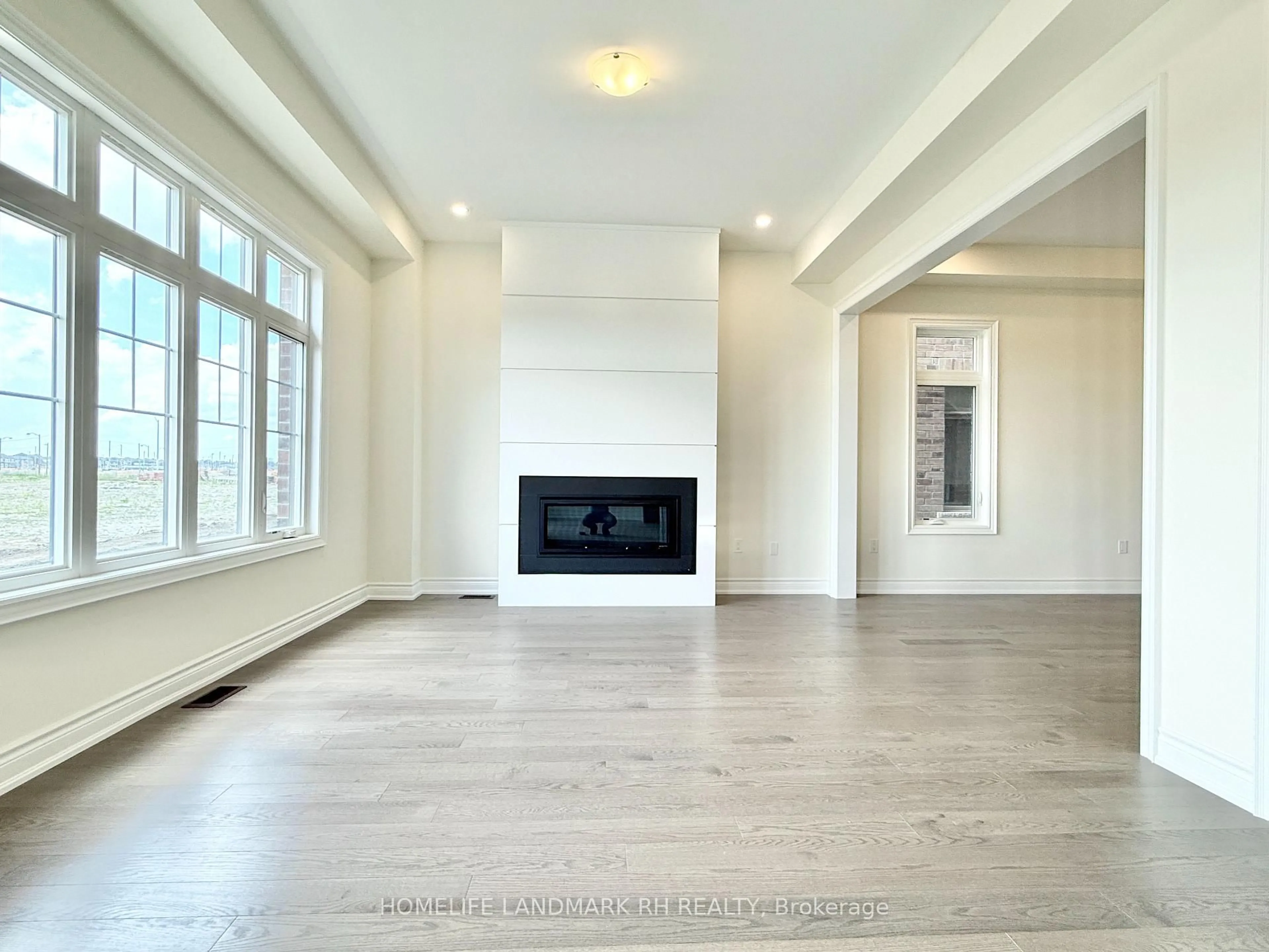 A pic of a room for 186 Leslie Richards St, Markham Ontario L6C 3N3