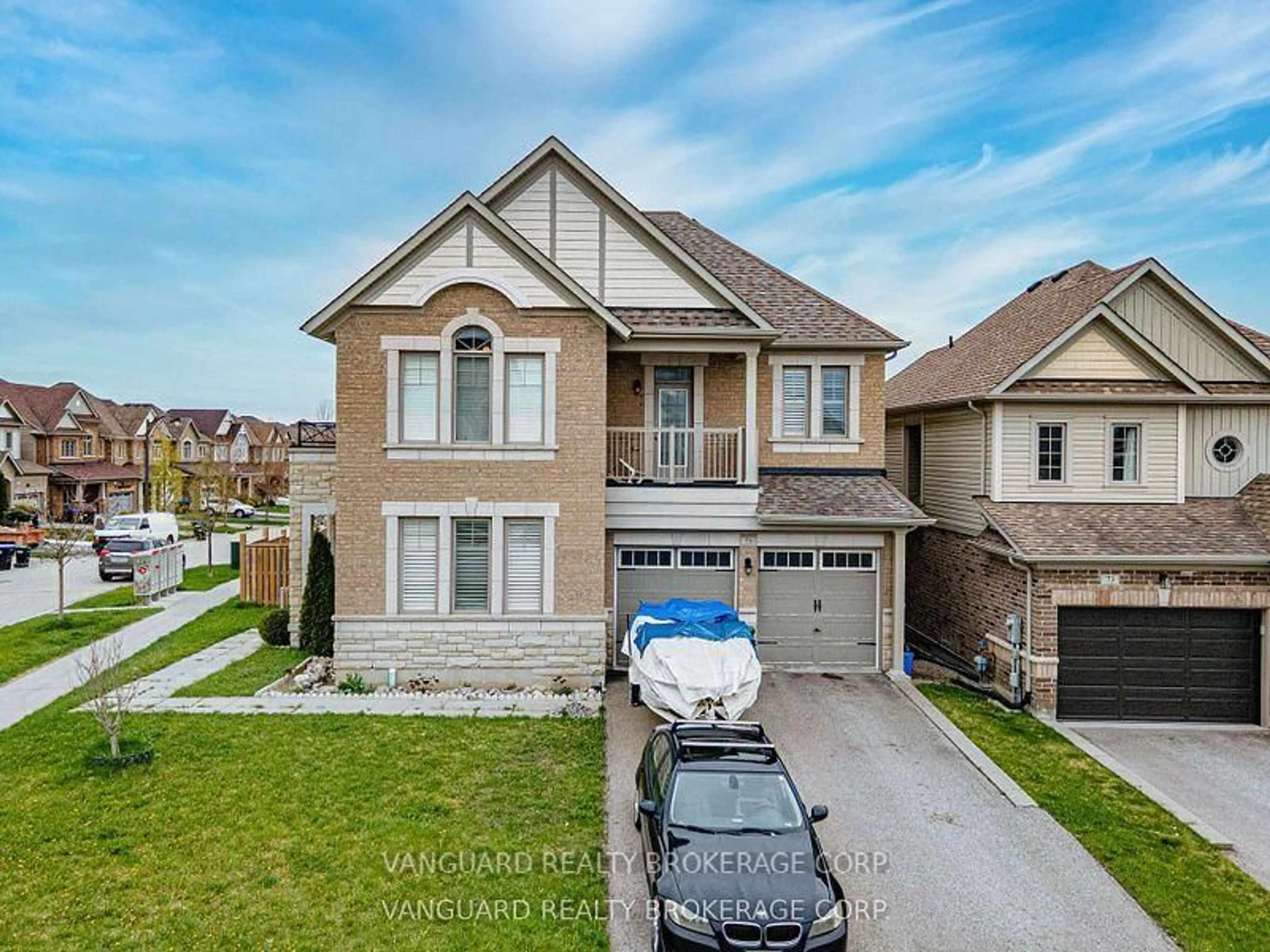 A pic from outside/outdoor area/front of a property/back of a property/a pic from drone, street for 75 Treetops Blvd, New Tecumseth Ontario L9R 0L8