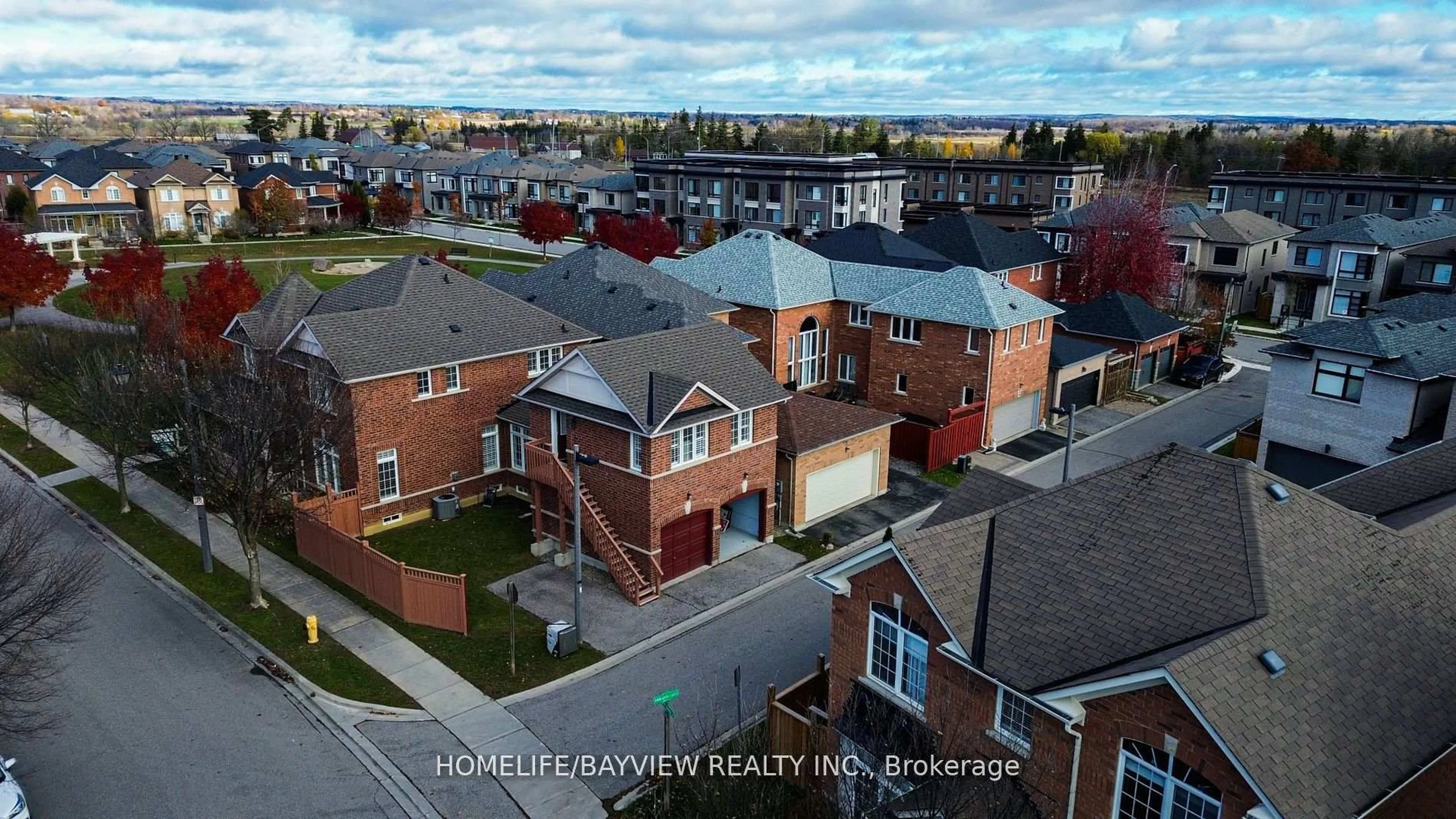 A pic from outside/outdoor area/front of a property/back of a property/a pic from drone, city buildings view from balcony for 2 Hikers Lane, Markham Ontario L6B 0K3