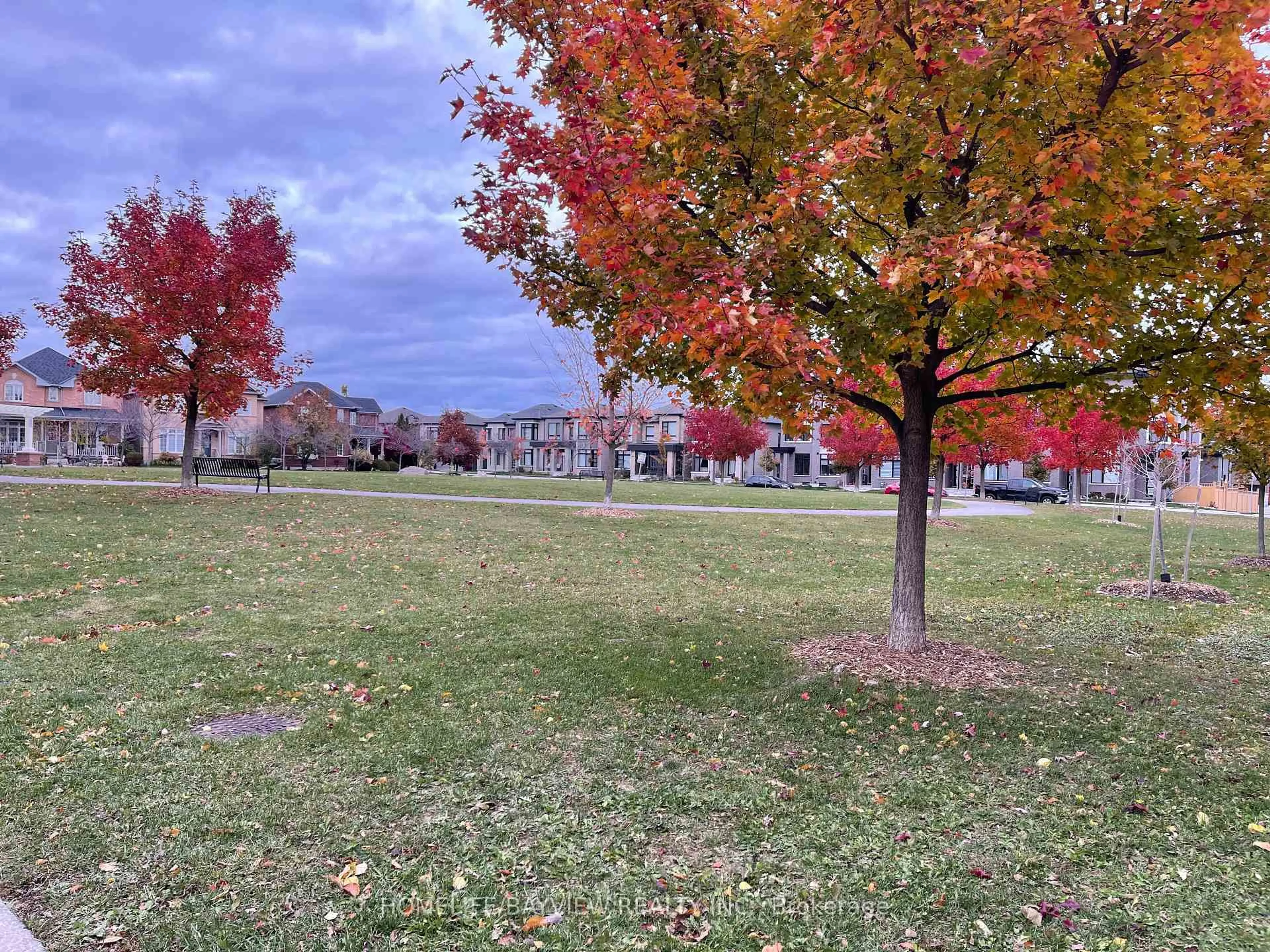 Blurry image for 2 Hikers Lane, Markham Ontario L6B 0K3