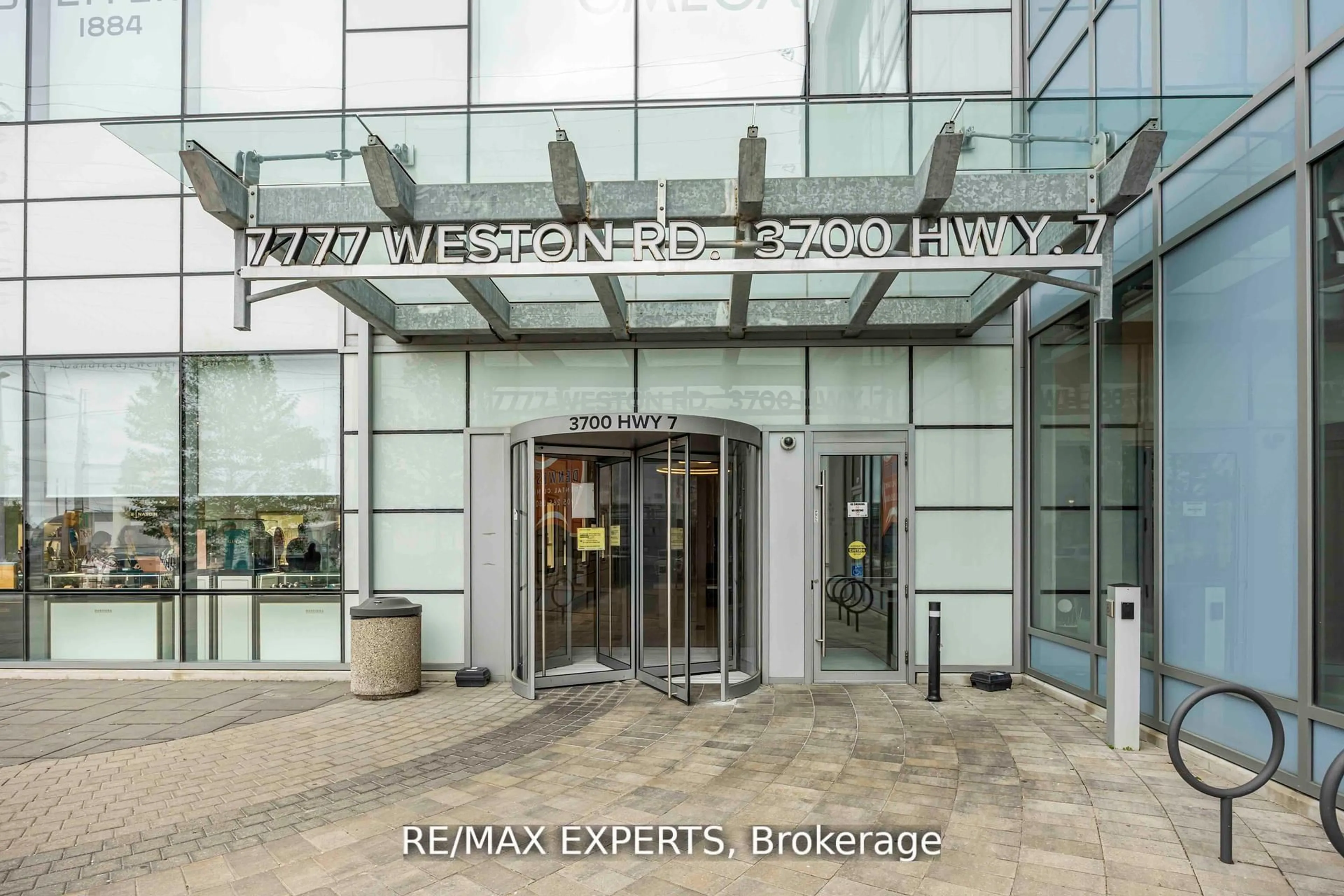 Indoor foyer for 3700 Highway 7 #801, Vaughan Ontario L4L 1A6