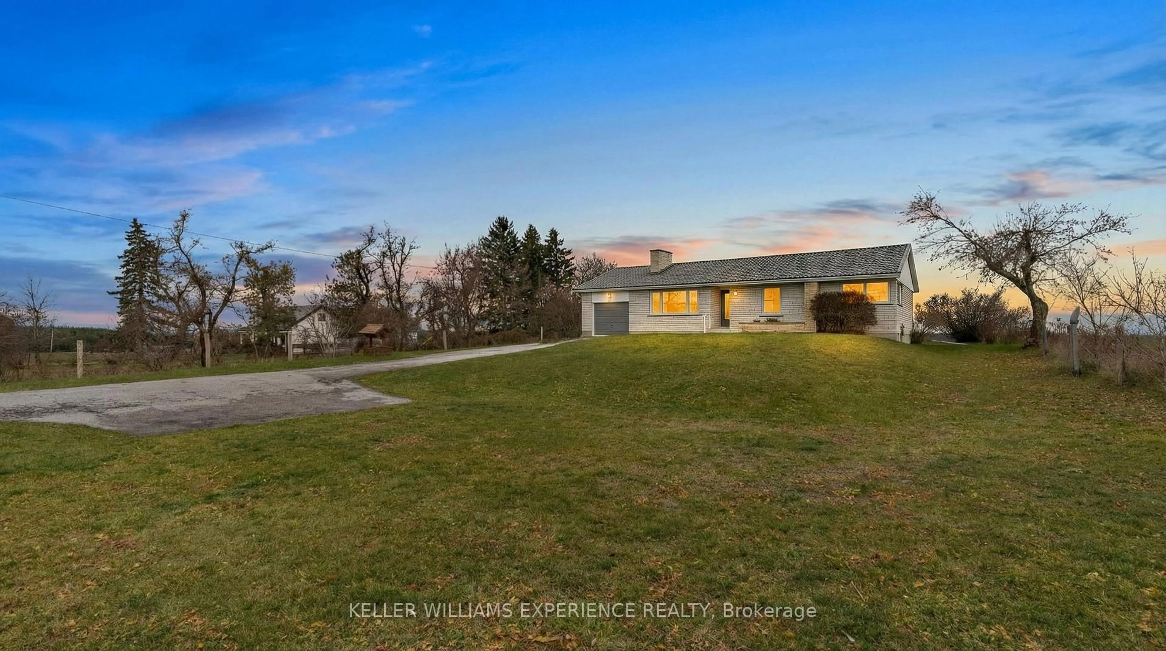 A pic from outside/outdoor area/front of a property/back of a property/a pic from drone, unknown for 5628 County Rd 27 Rd, Essa Ontario L0L 1L0