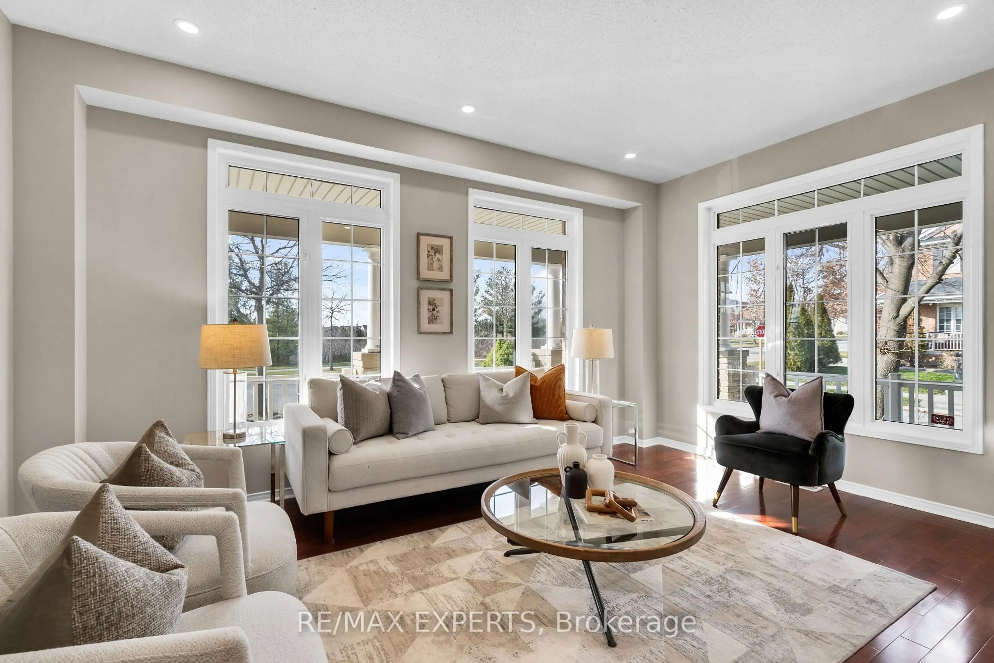 Living room with furniture, unknown for 7 Mingay Ave, Markham Ontario L6E 1E3